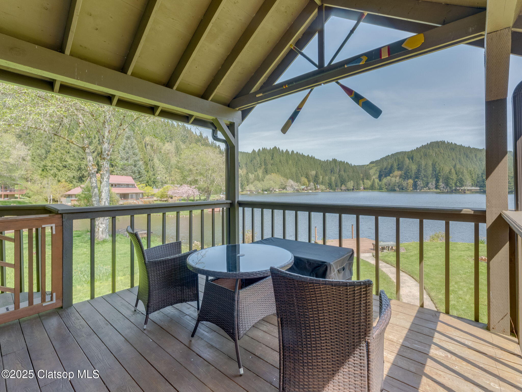 71472 Northshore Drive Property Photo 8