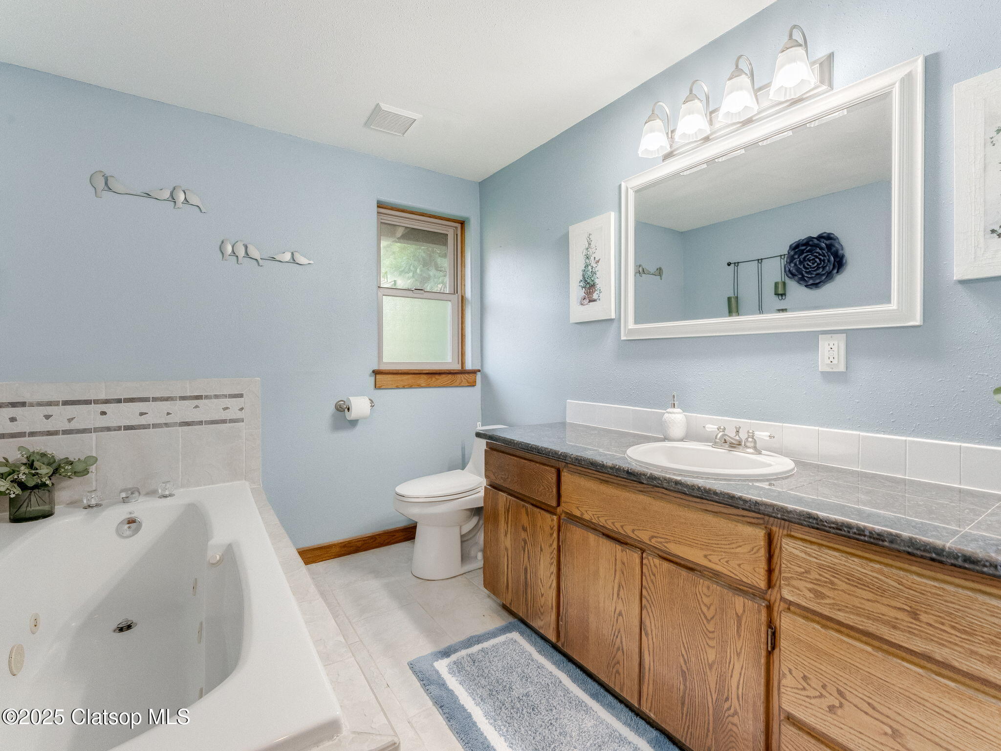 71472 Northshore Drive Property Photo 22