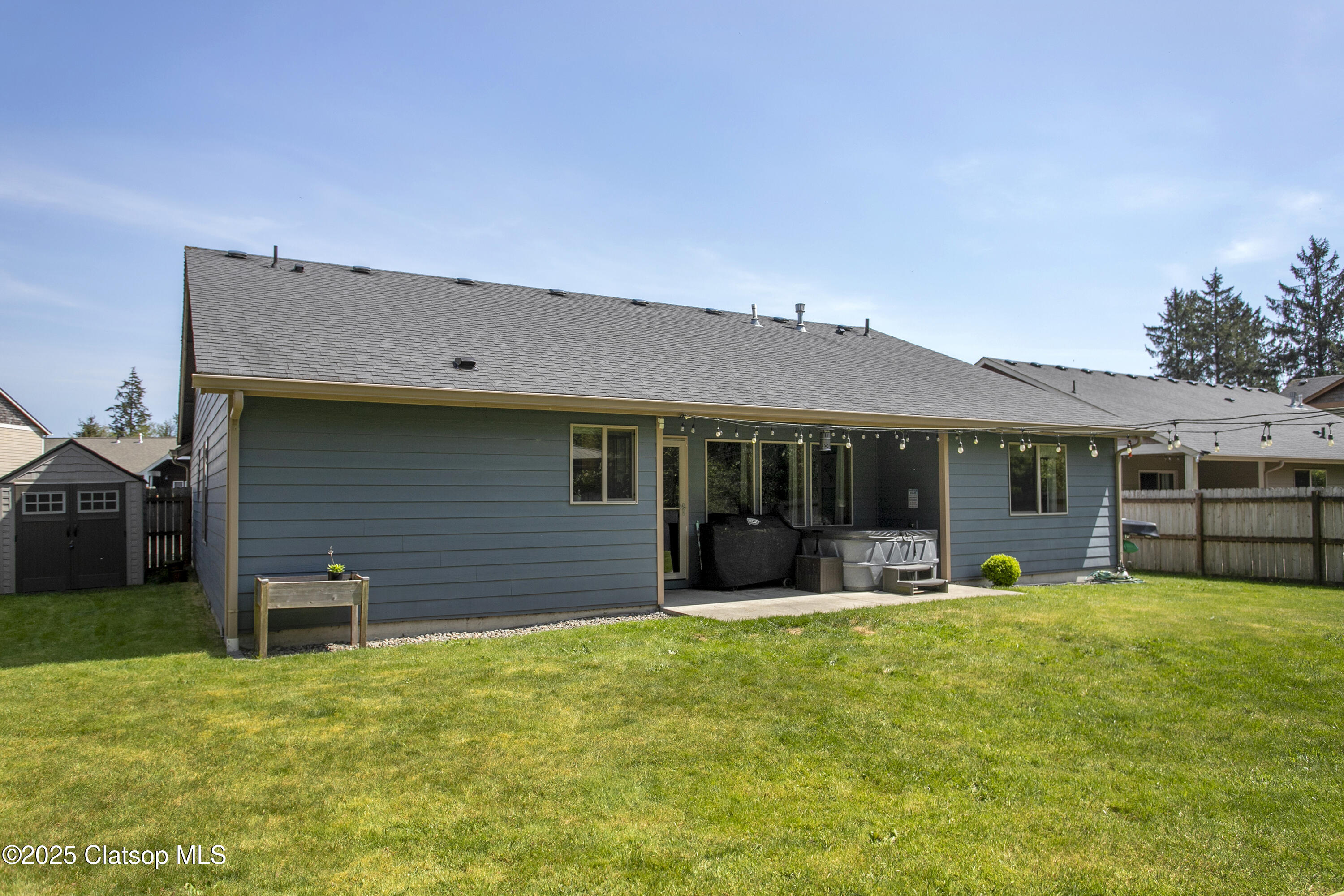 1675 Westwind Circle Property Photo 8