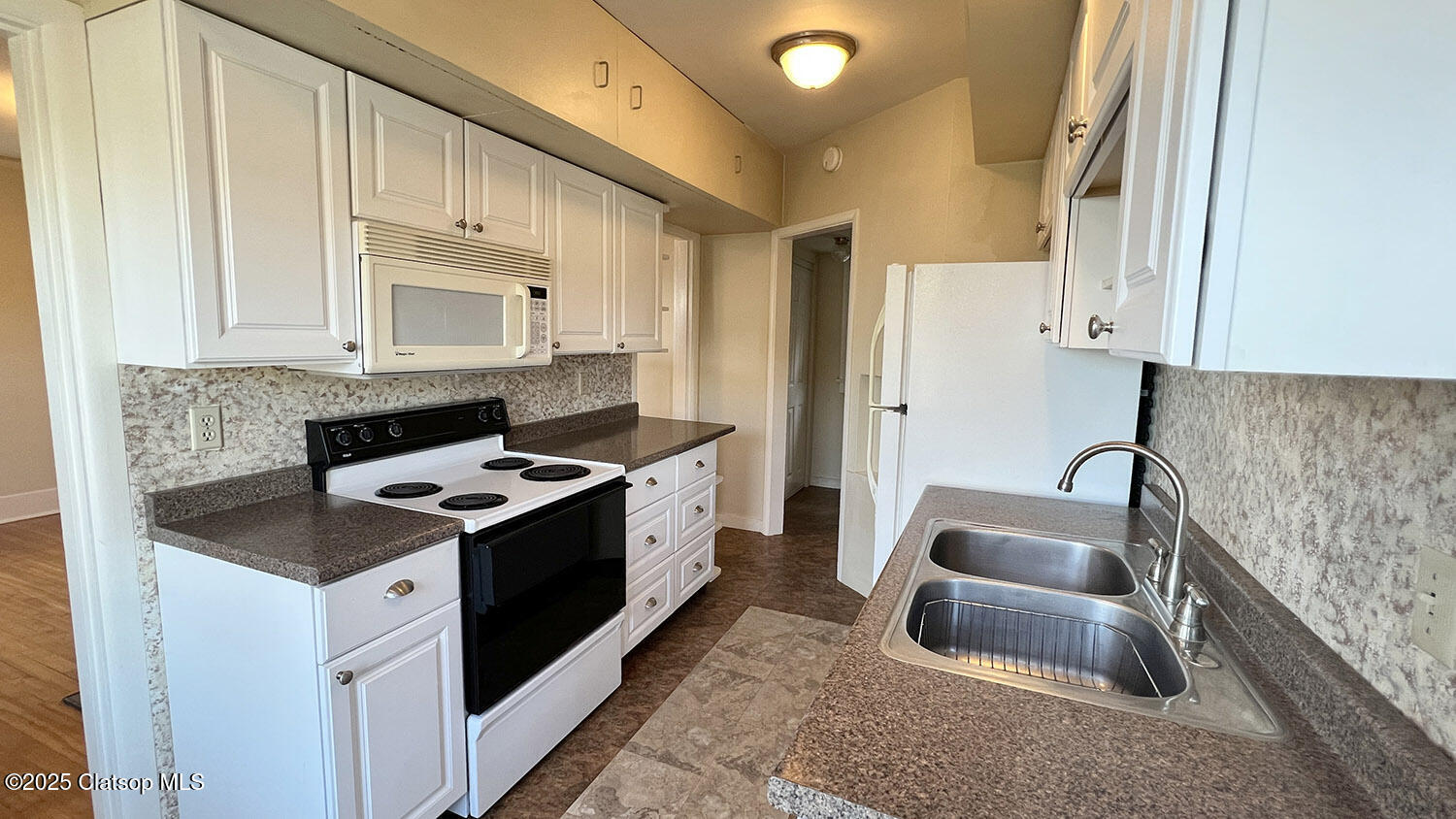 1125 16th Street Property Photo 8