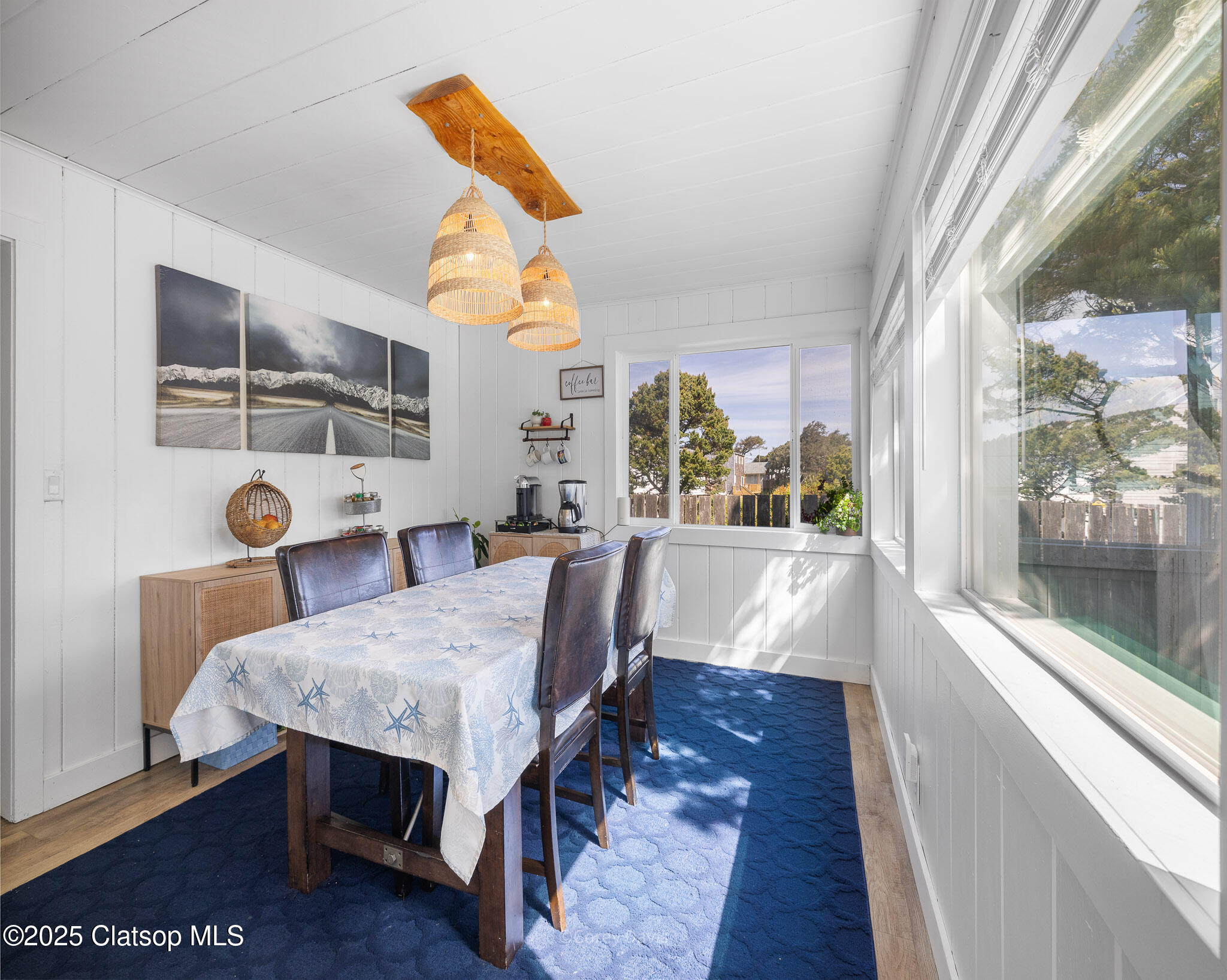 553 N Miller Street Property Photo 13