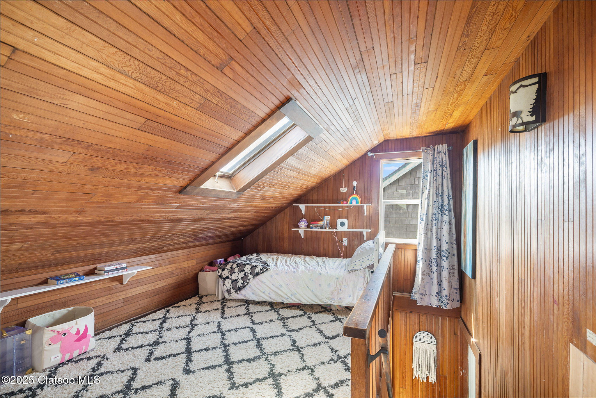 553 N Miller Street Property Photo 21