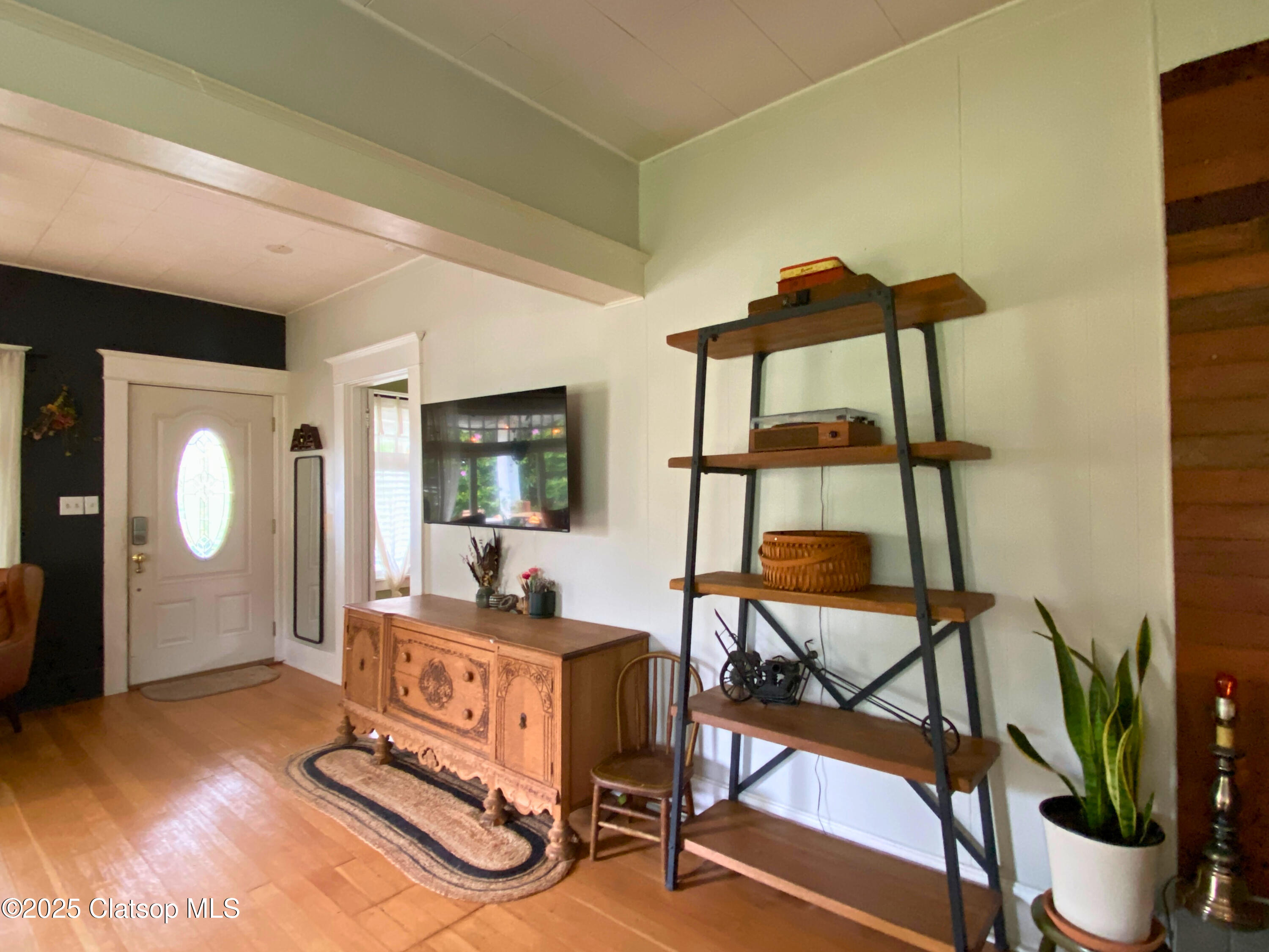 4543 Cedar Street Property Photo 13