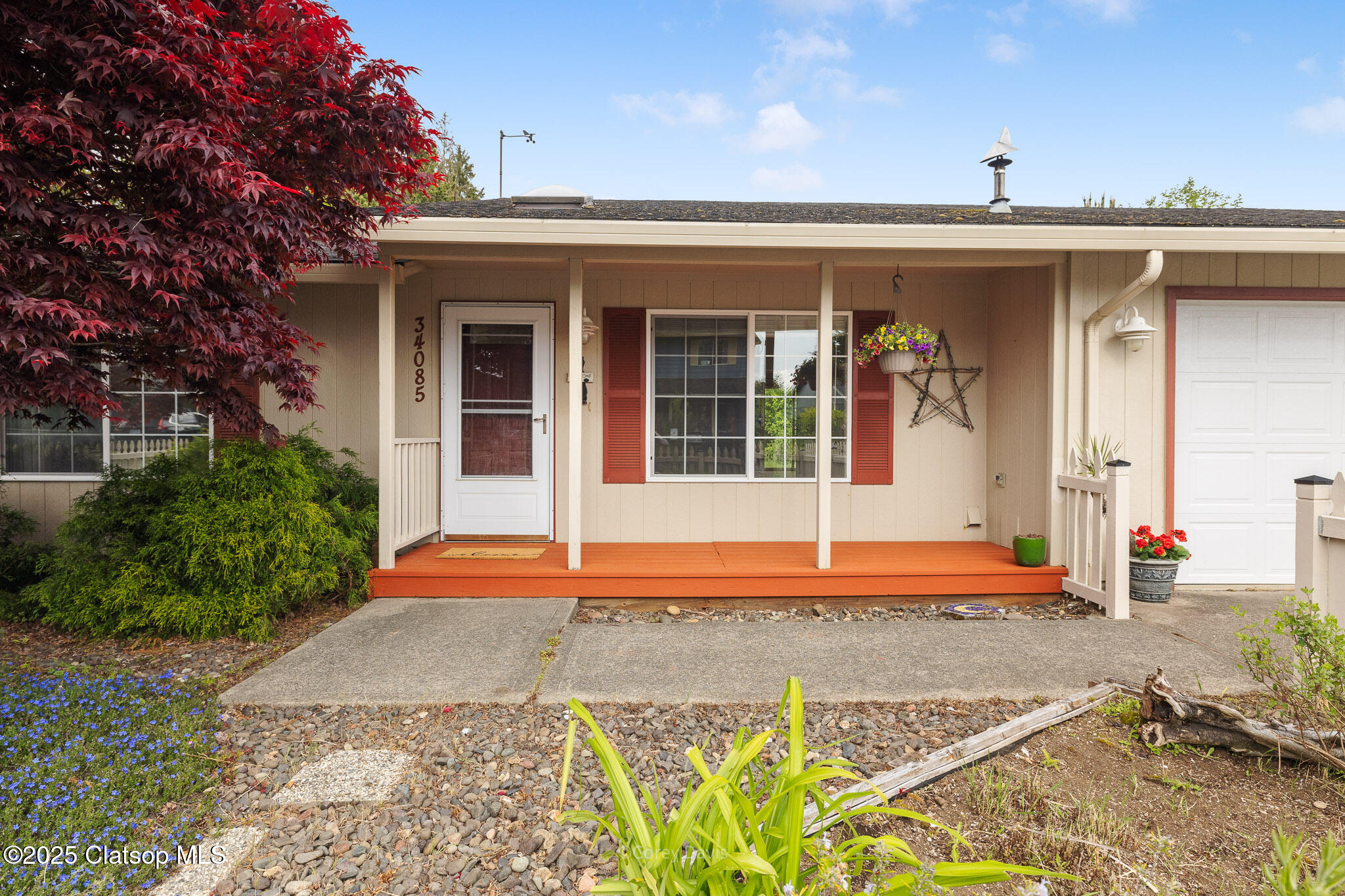34085 Wood Duck Ave Property Photo 5