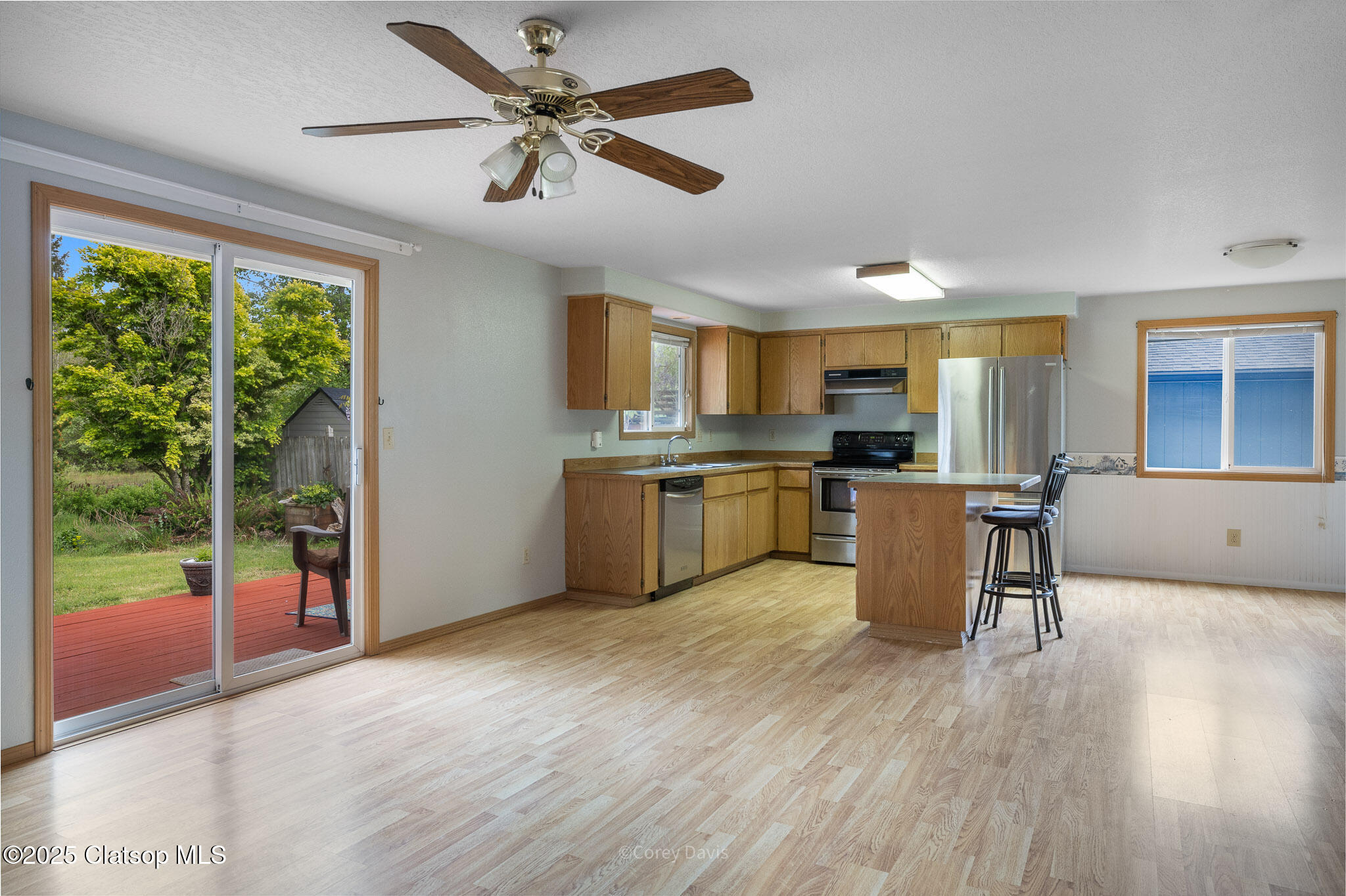 34085 Wood Duck Ave Property Photo 8