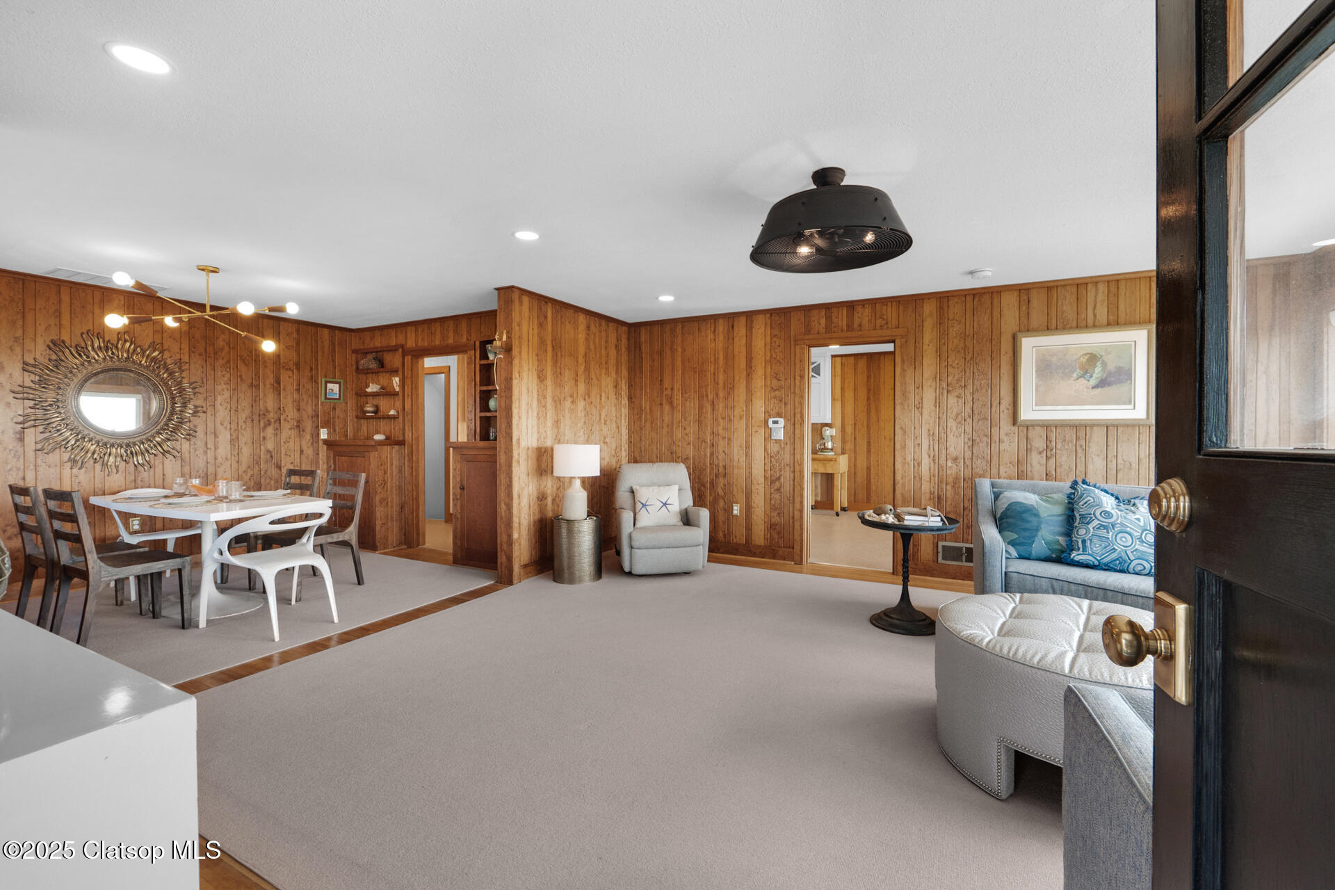 1209 N Prom Property Photo 7