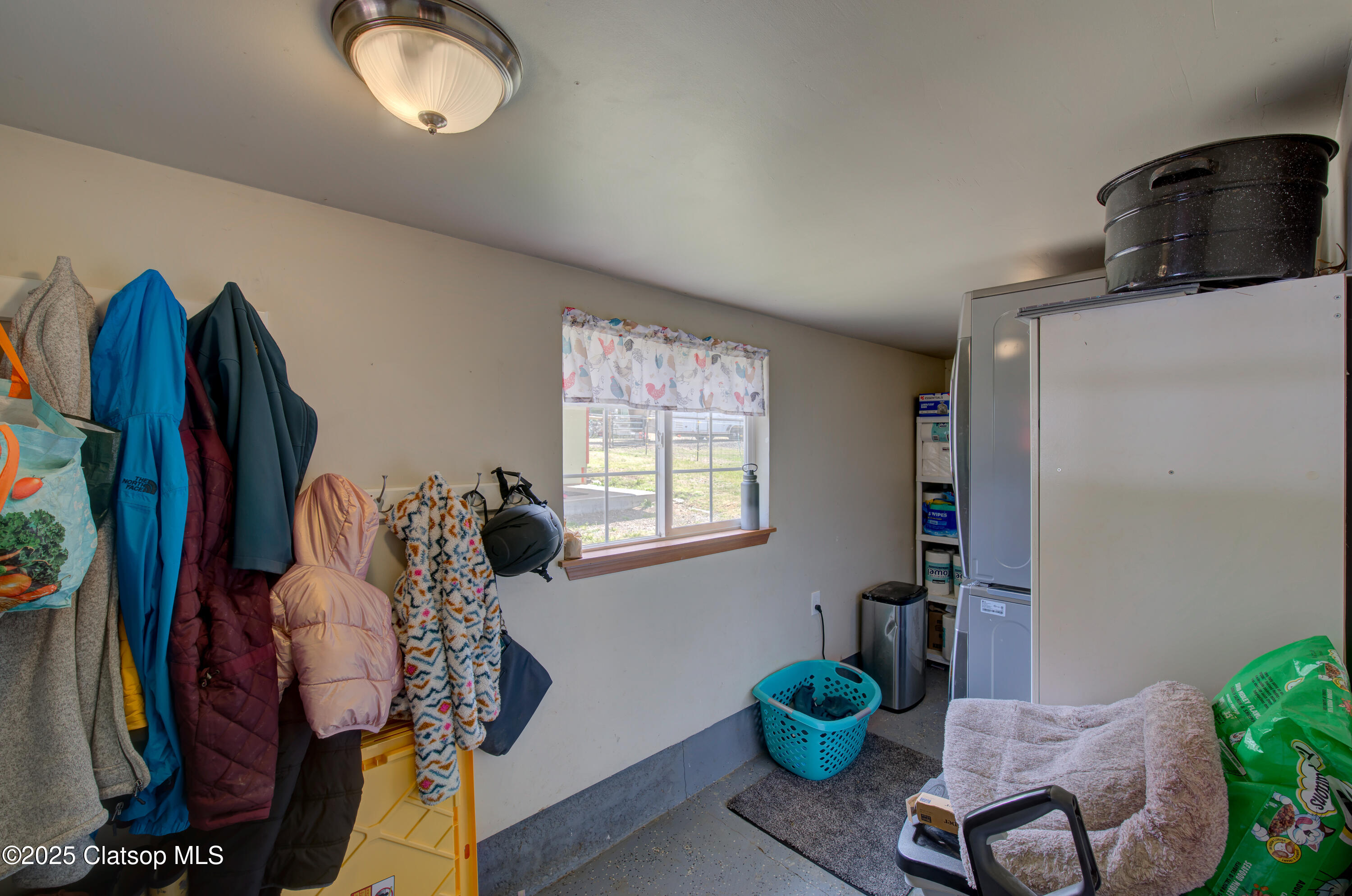 90313 Hwy 202 Property Photo 24