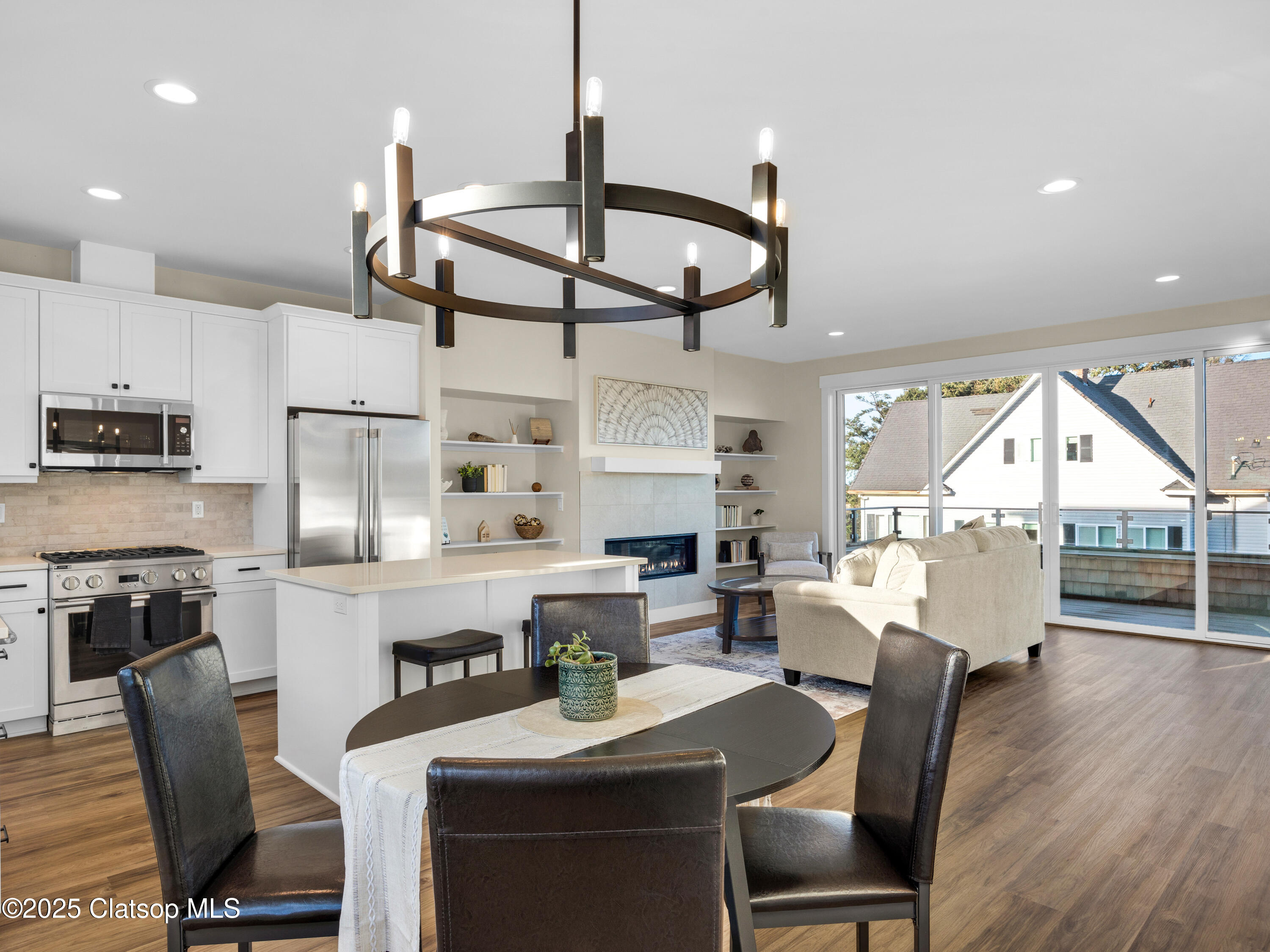 15 Avenue I Property Photo 14