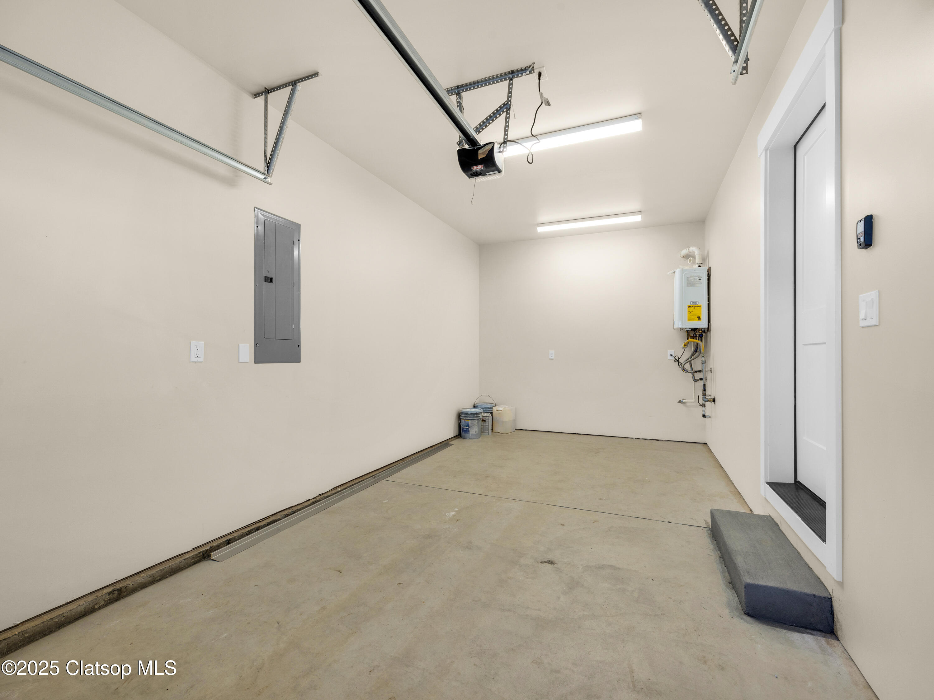 15 Avenue I Property Photo 35