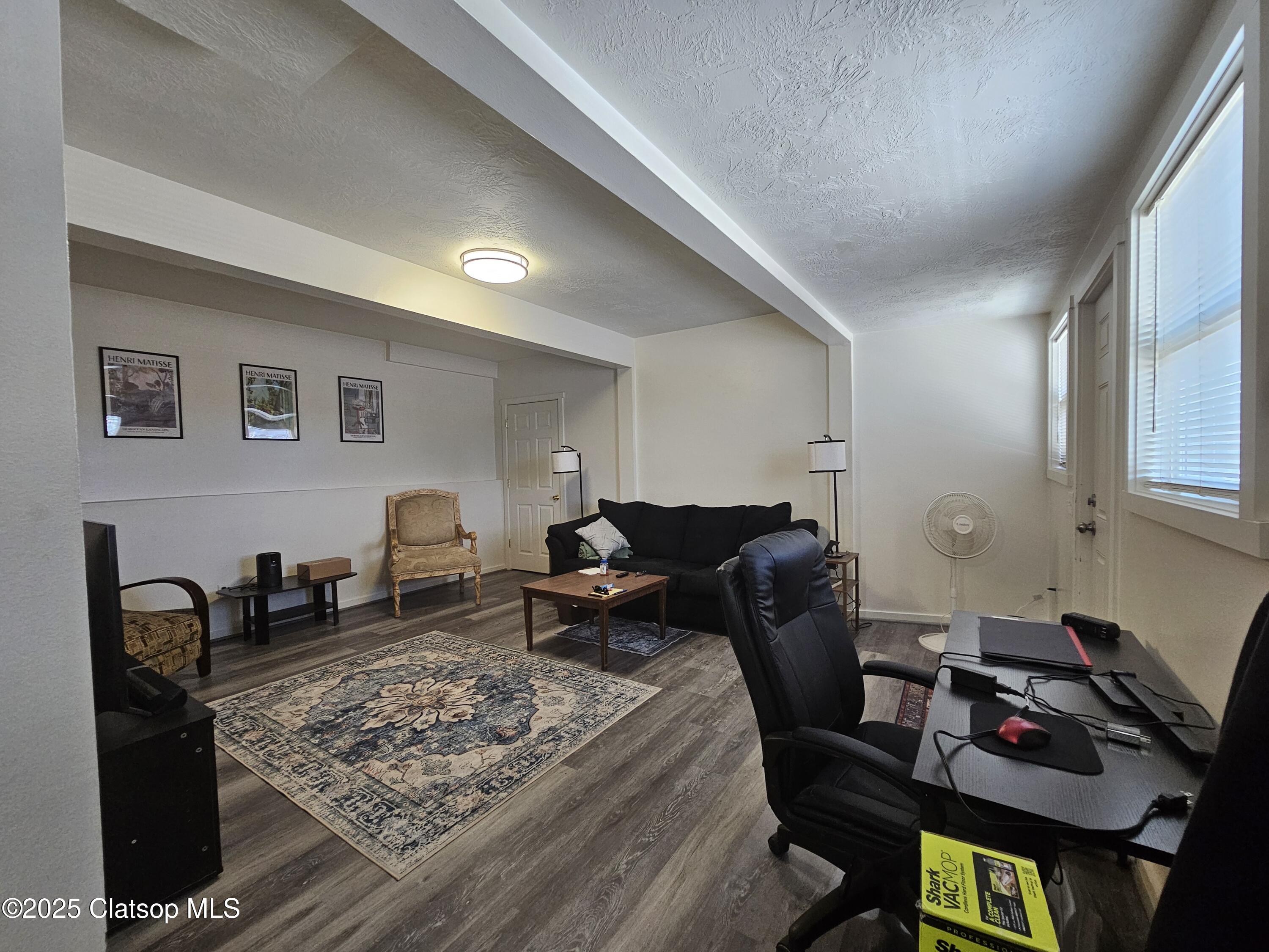 110 2nd Street Property Photo 4