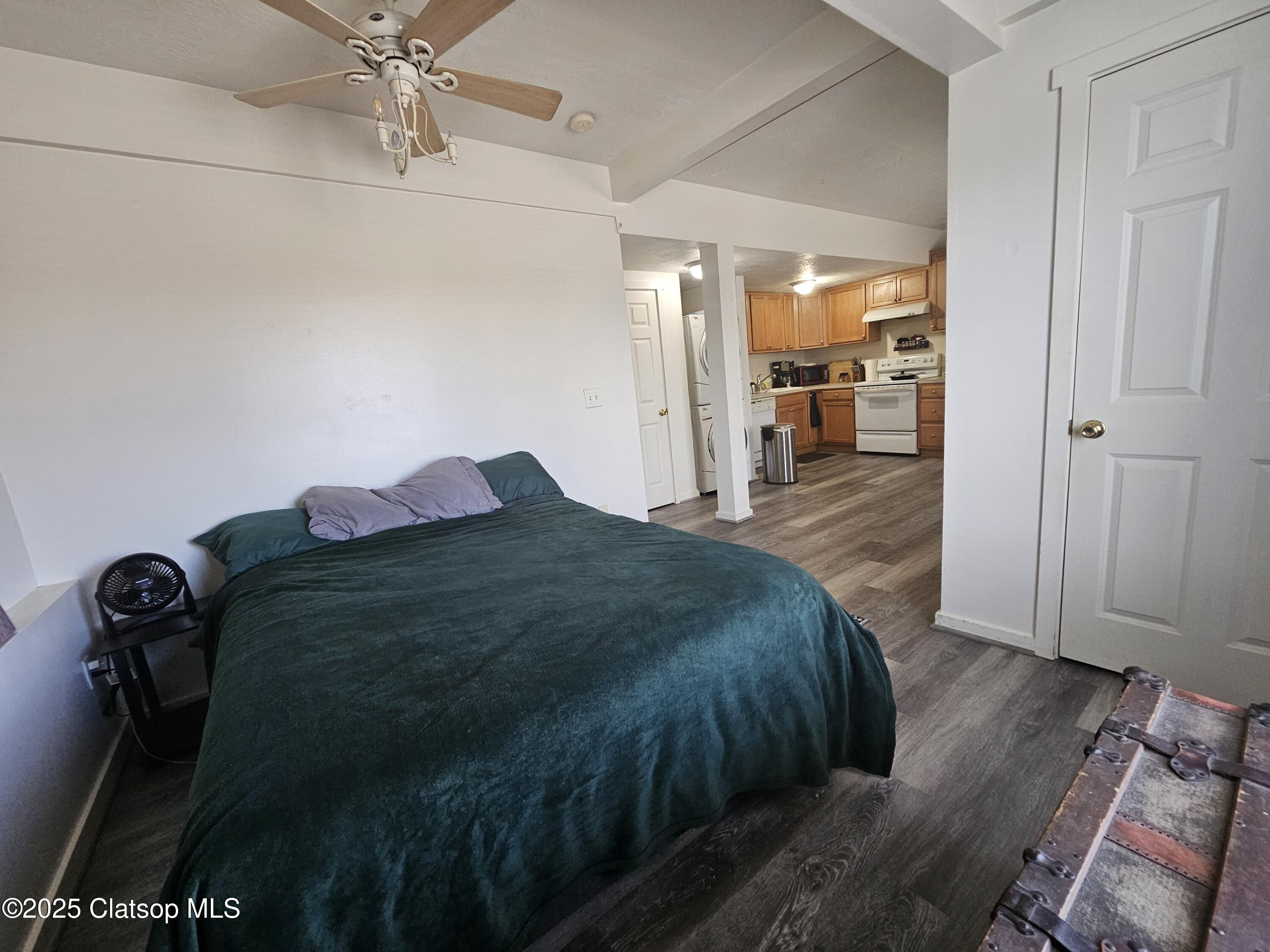 110 2nd Street Property Photo 6