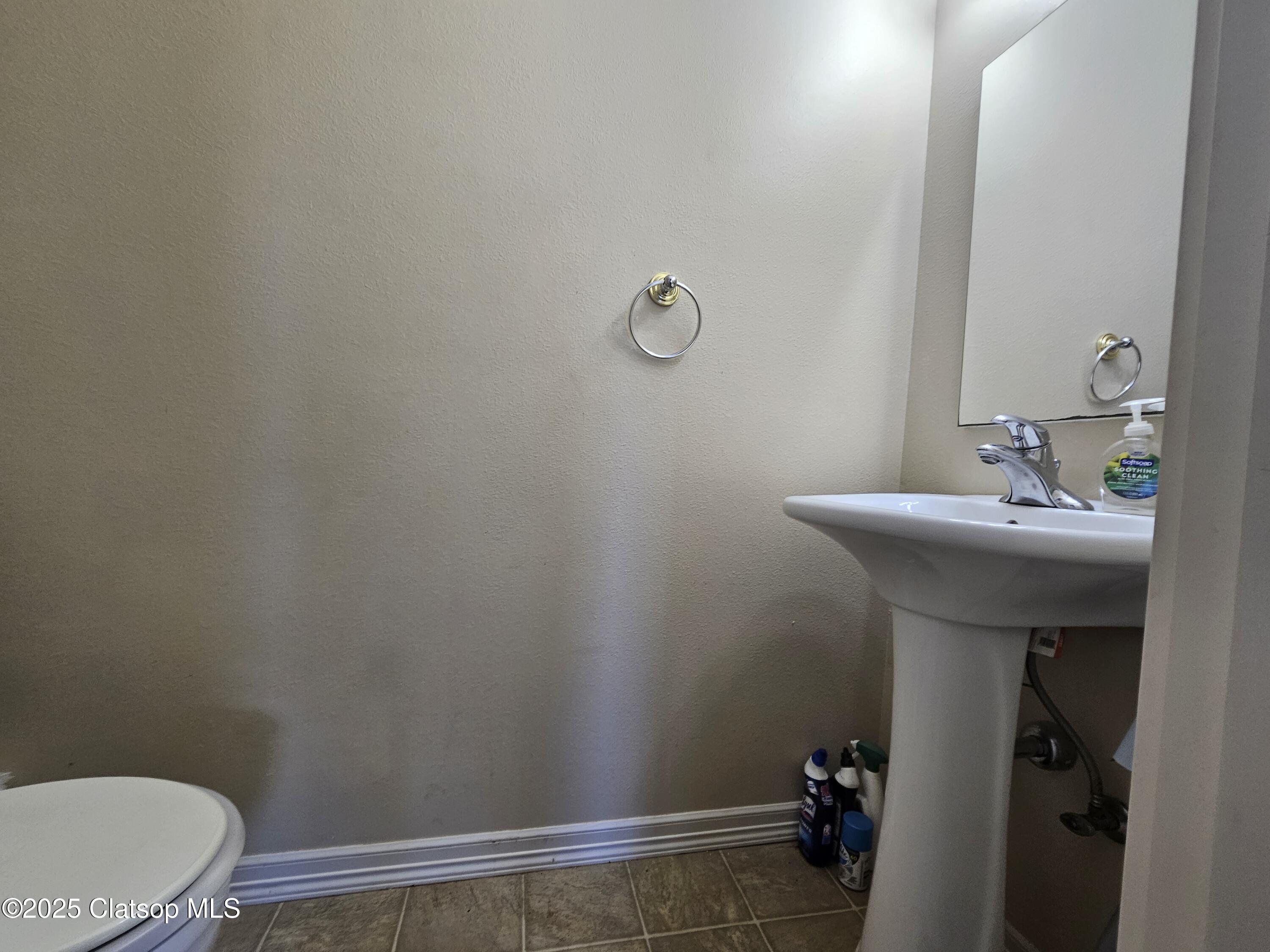 110 2nd Street Property Photo 14