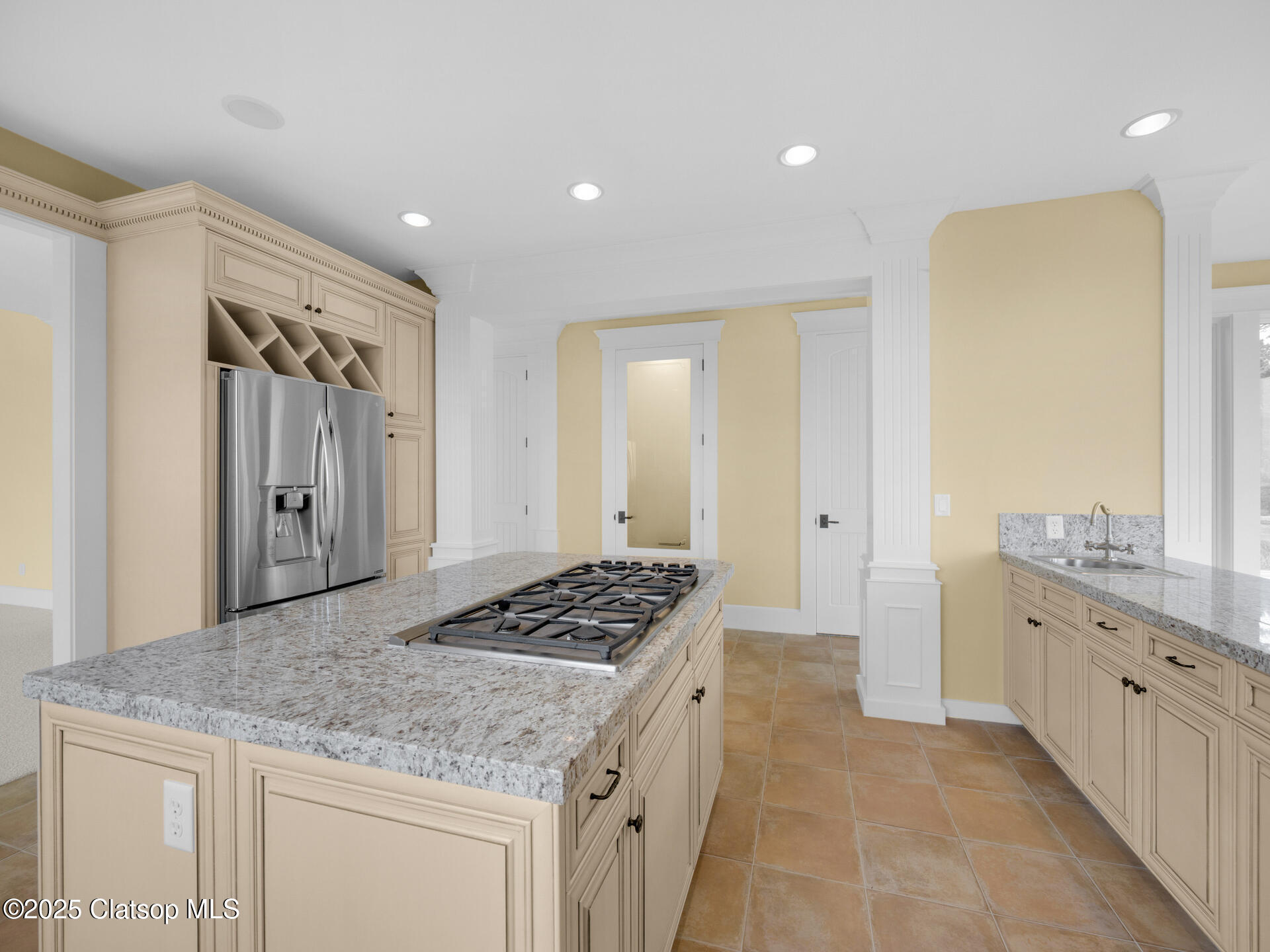 88902 Pinehurst Road Property Photo 10