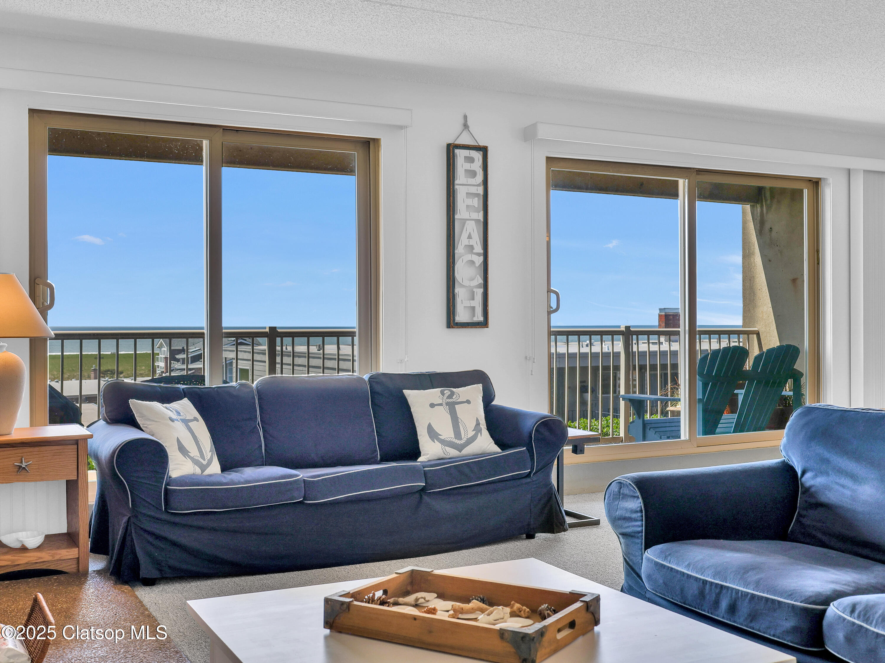 1146 N Gearhart House Condo Property Photo 6