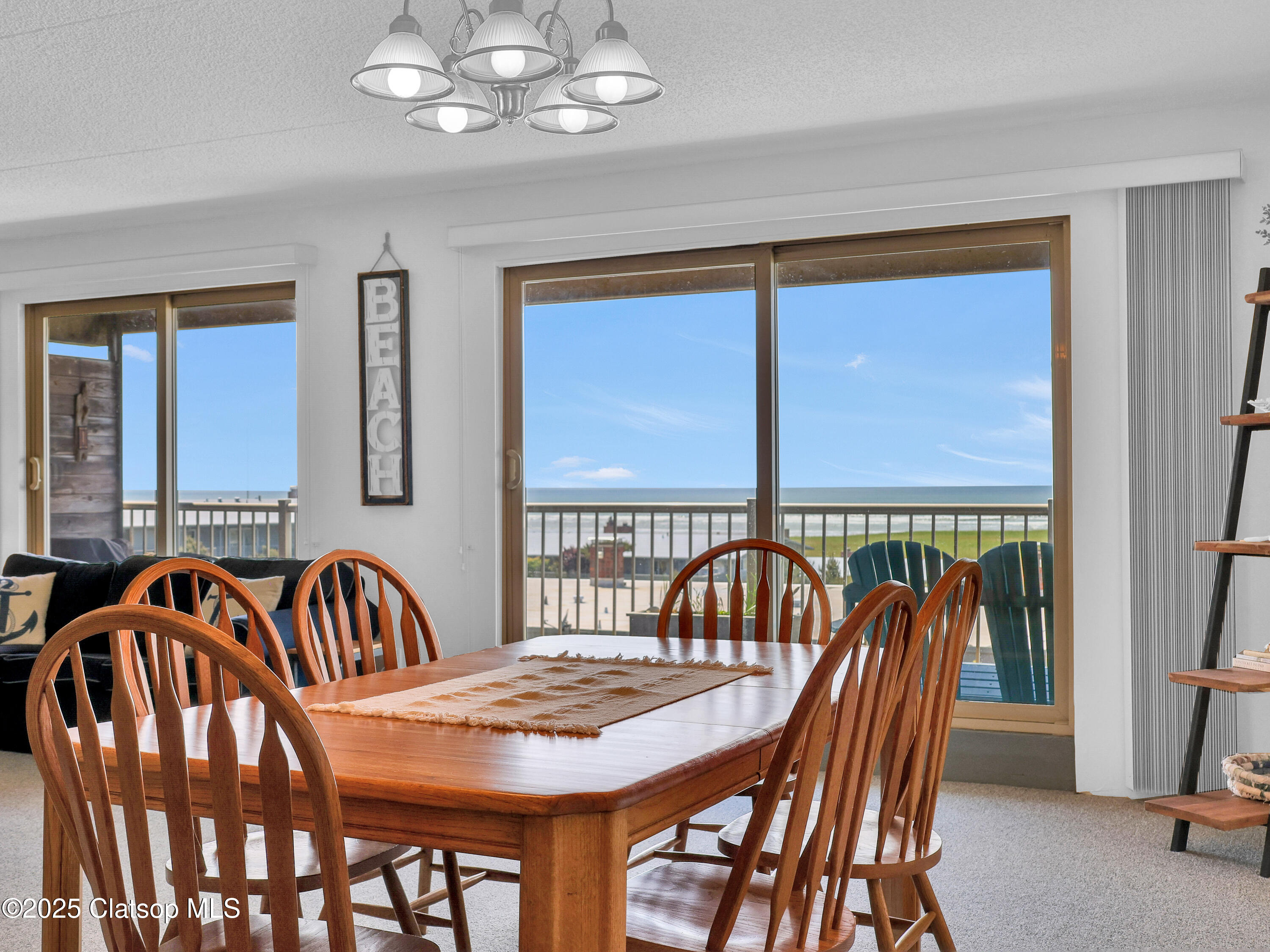 1146 N Gearhart House Condo Property Photo 9