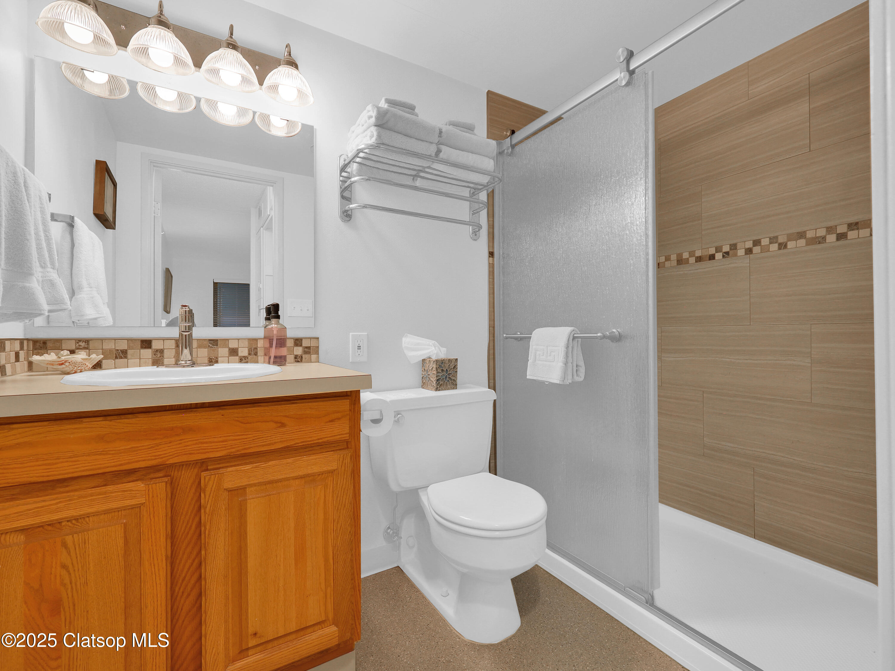 1146 N Gearhart House Condo Property Photo 14