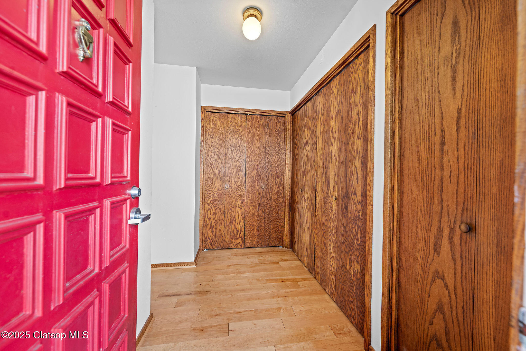 765 5th Avenue Property Photo 3