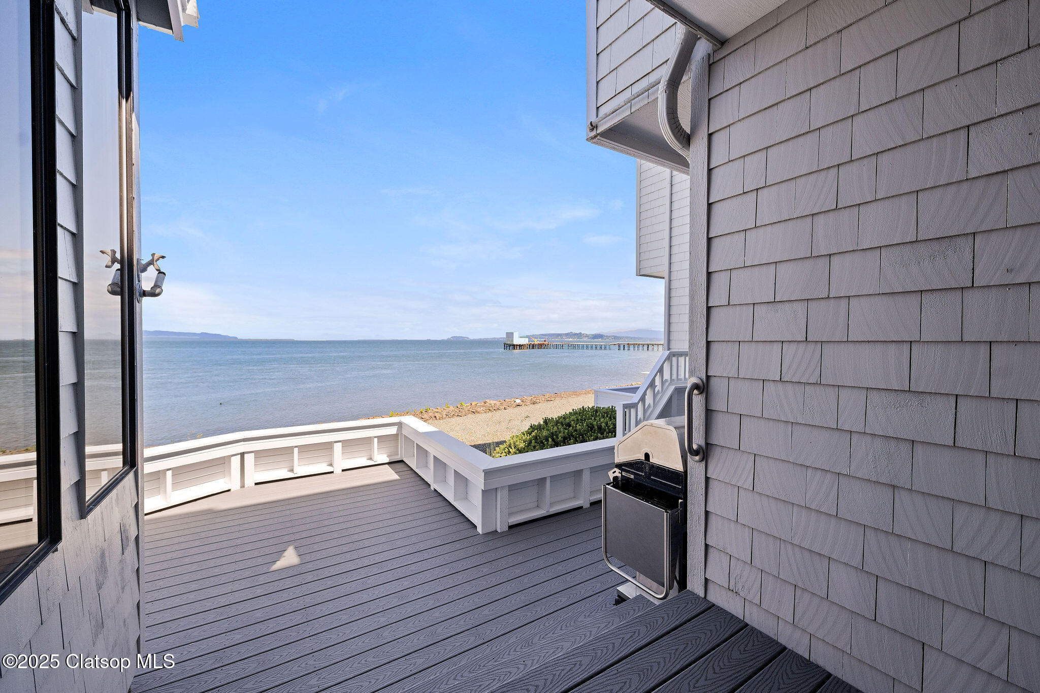 765 5th Avenue Property Photo 32
