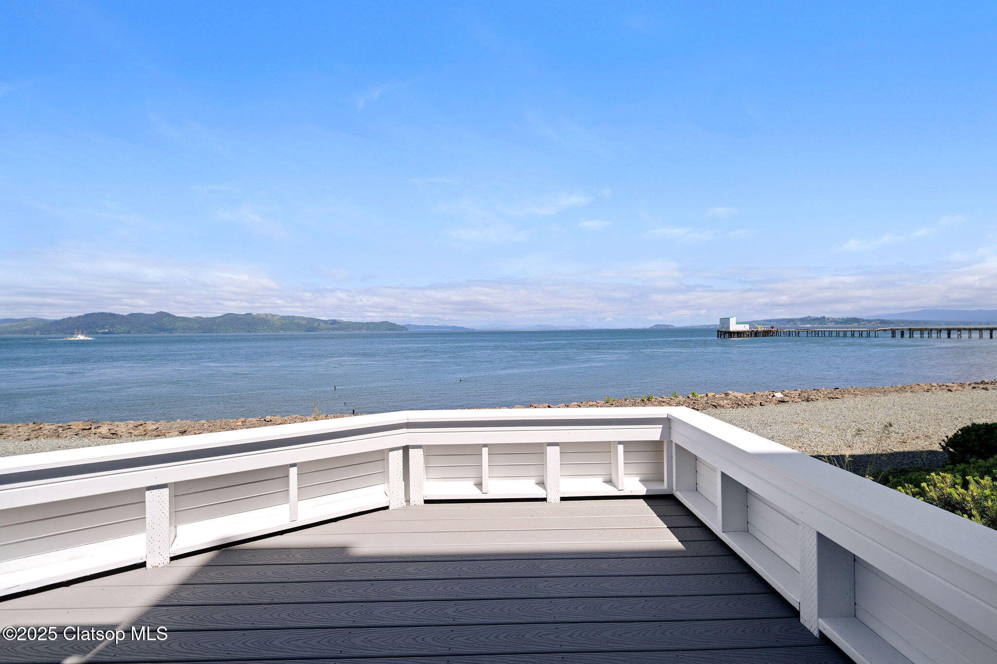 765 5th Avenue Property Photo 36