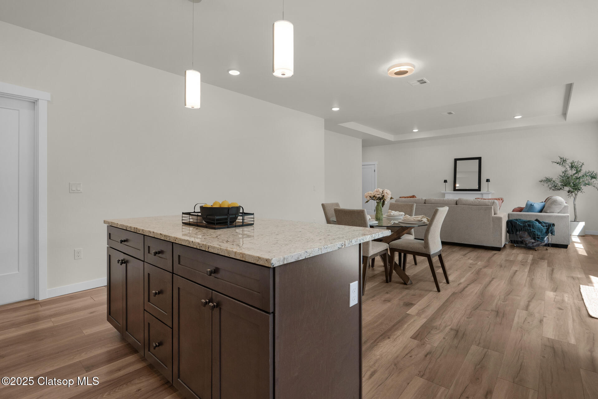 90578 Wind And Sea Loop Property Photo 15