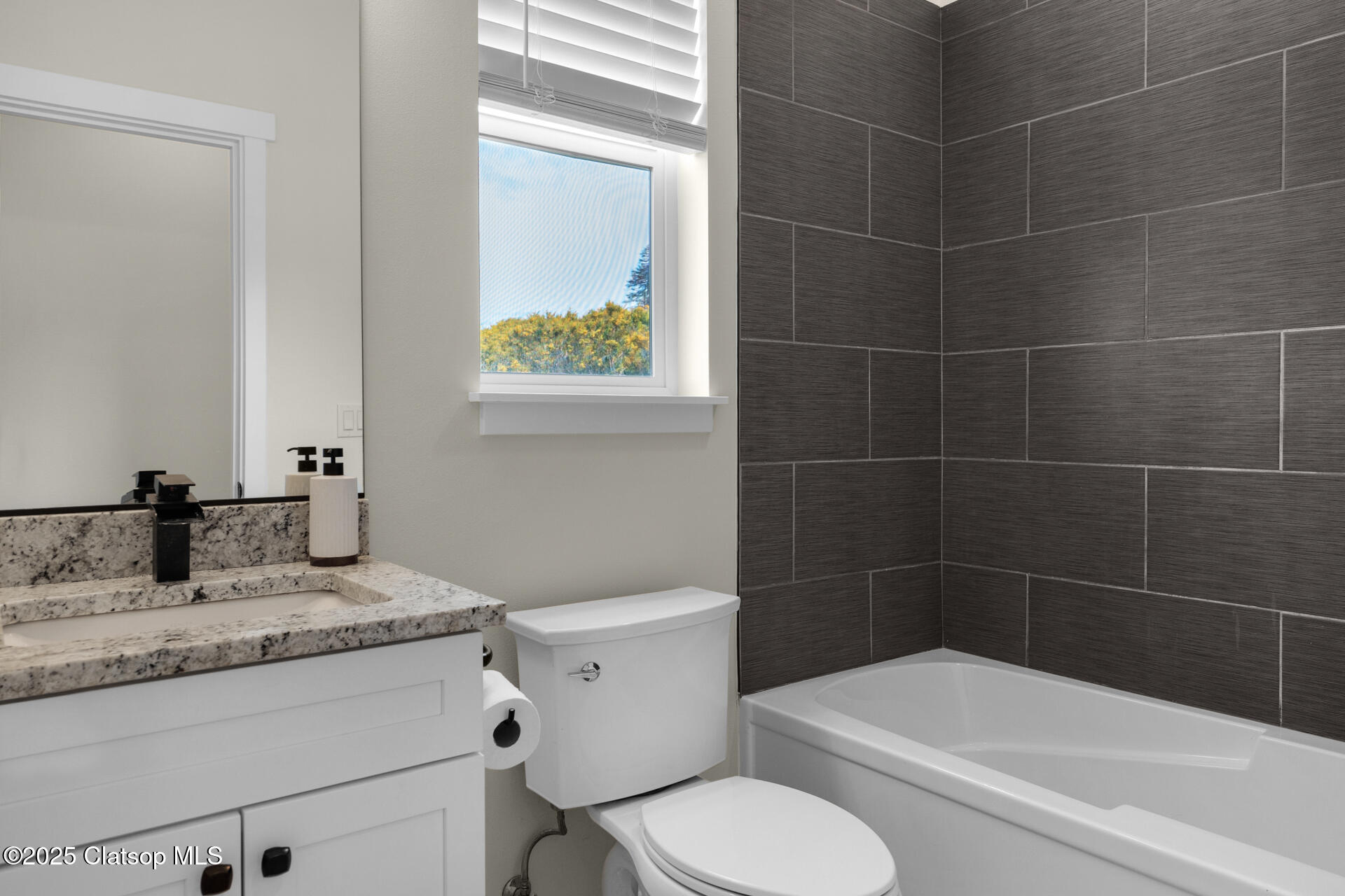 90578 Wind And Sea Loop Property Photo 30