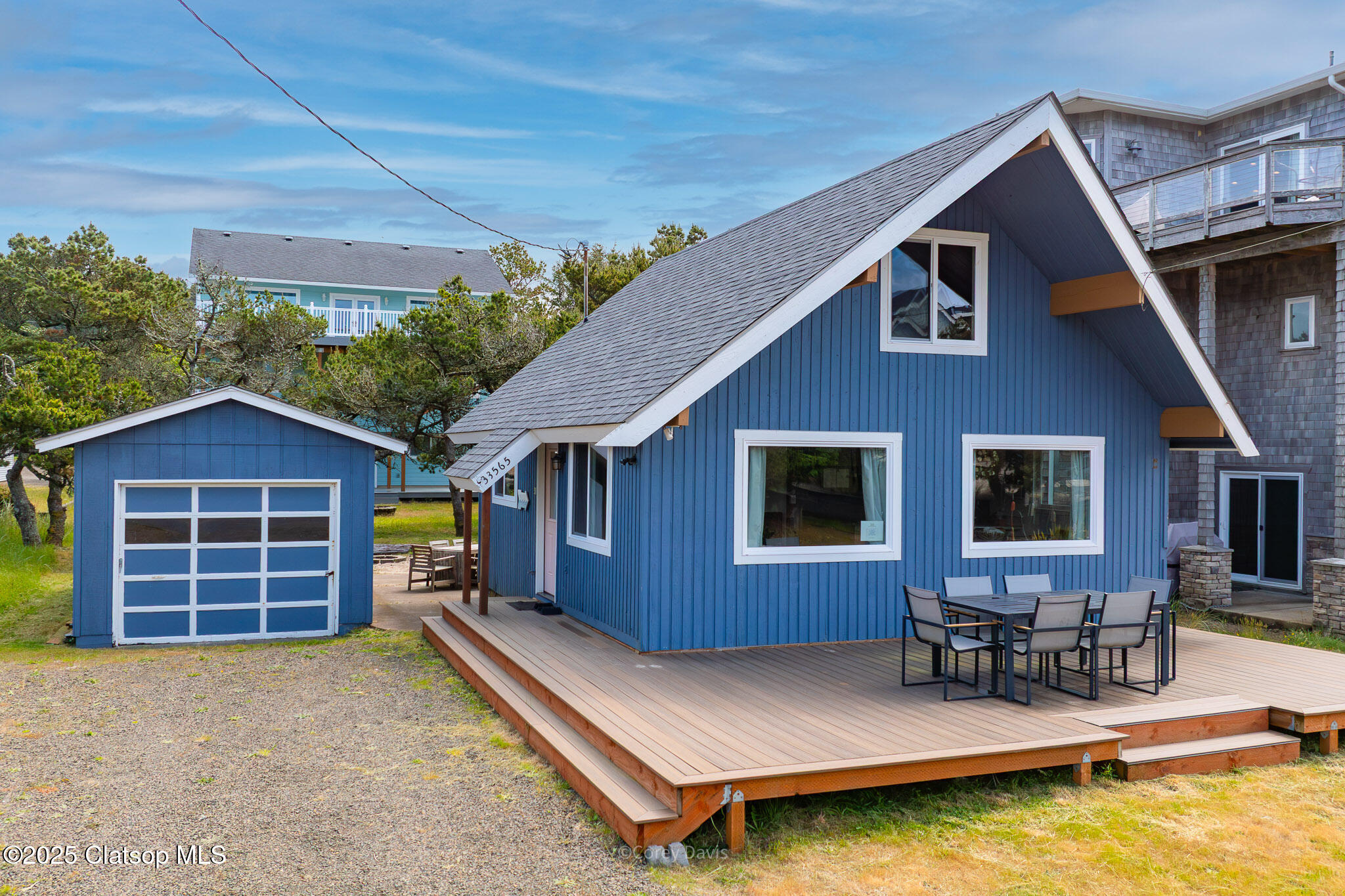 33565 Shore Drive Property Photo 1