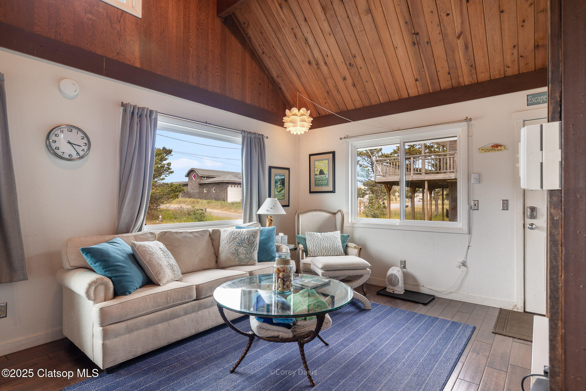 33565 Shore Drive Property Photo 6