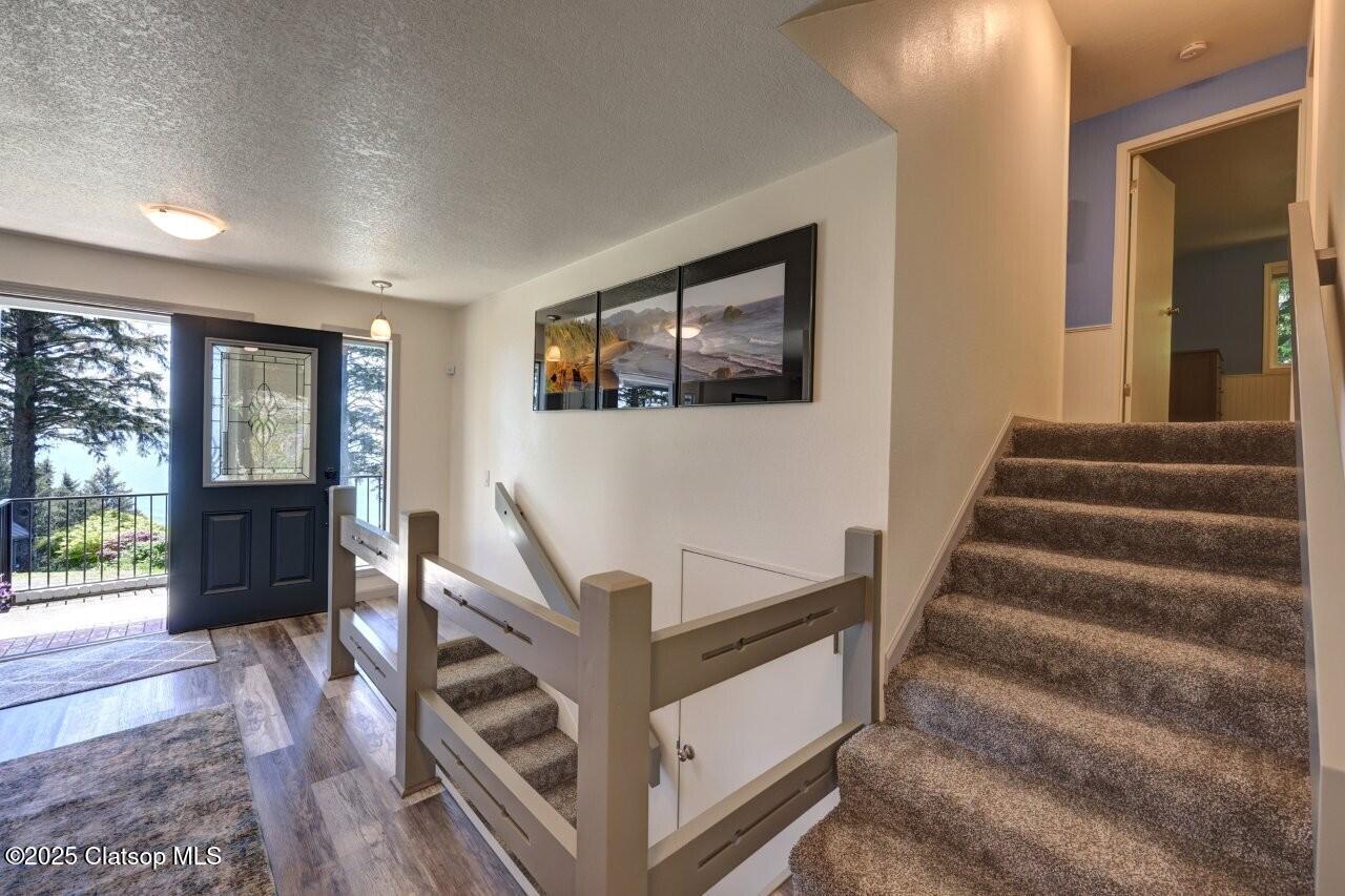 7835 Sunset Drive Property Photo 27