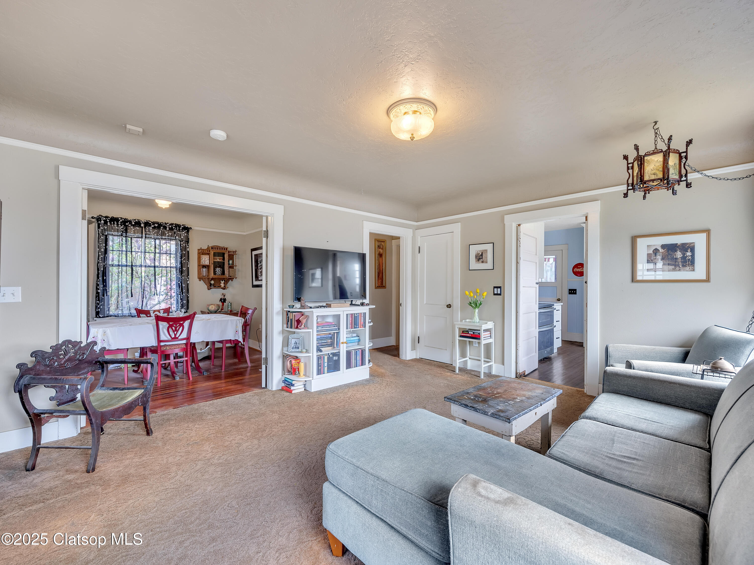 1078 Harrison Avenue Property Photo 9