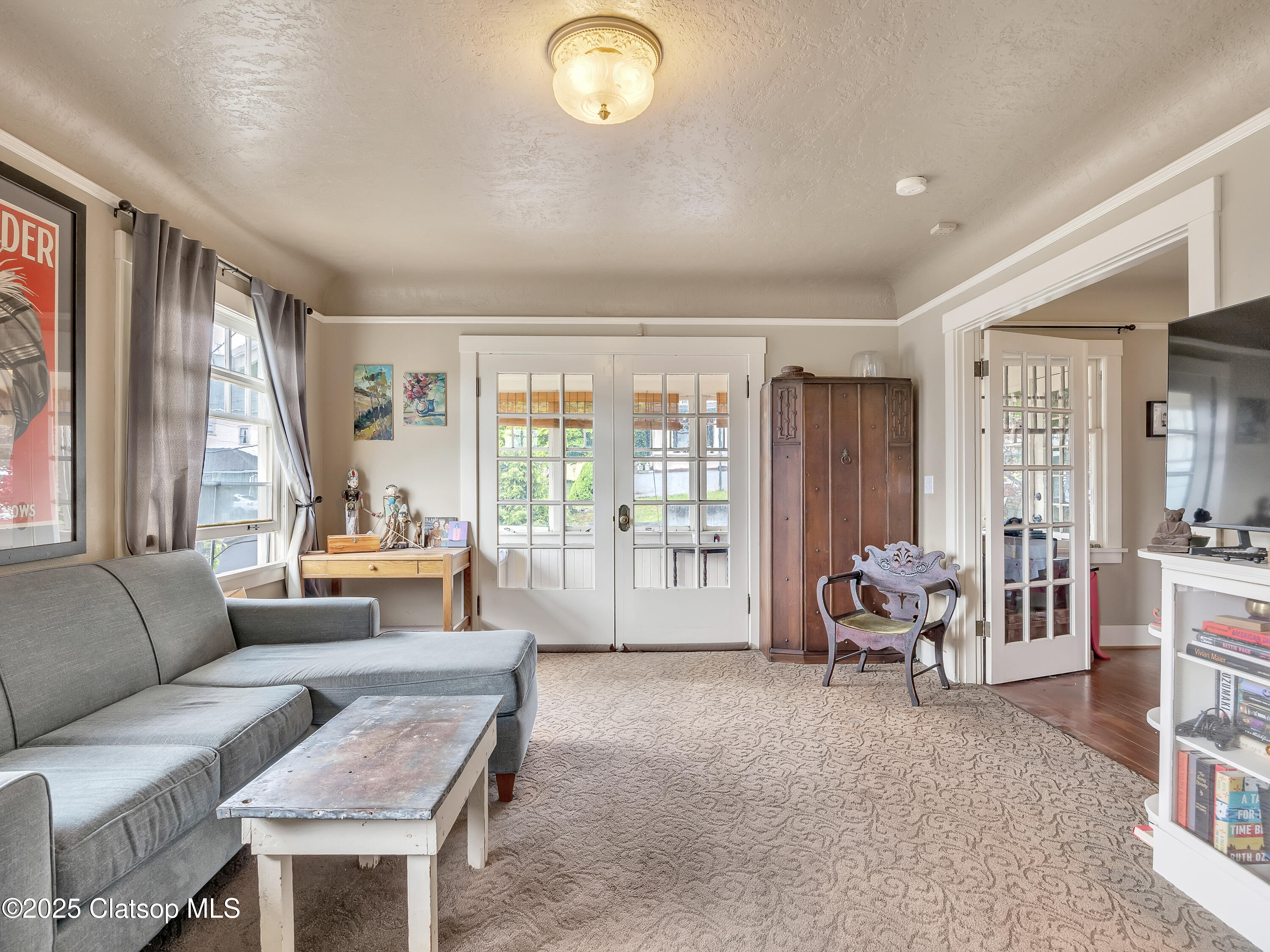 1078 Harrison Avenue Property Photo 11