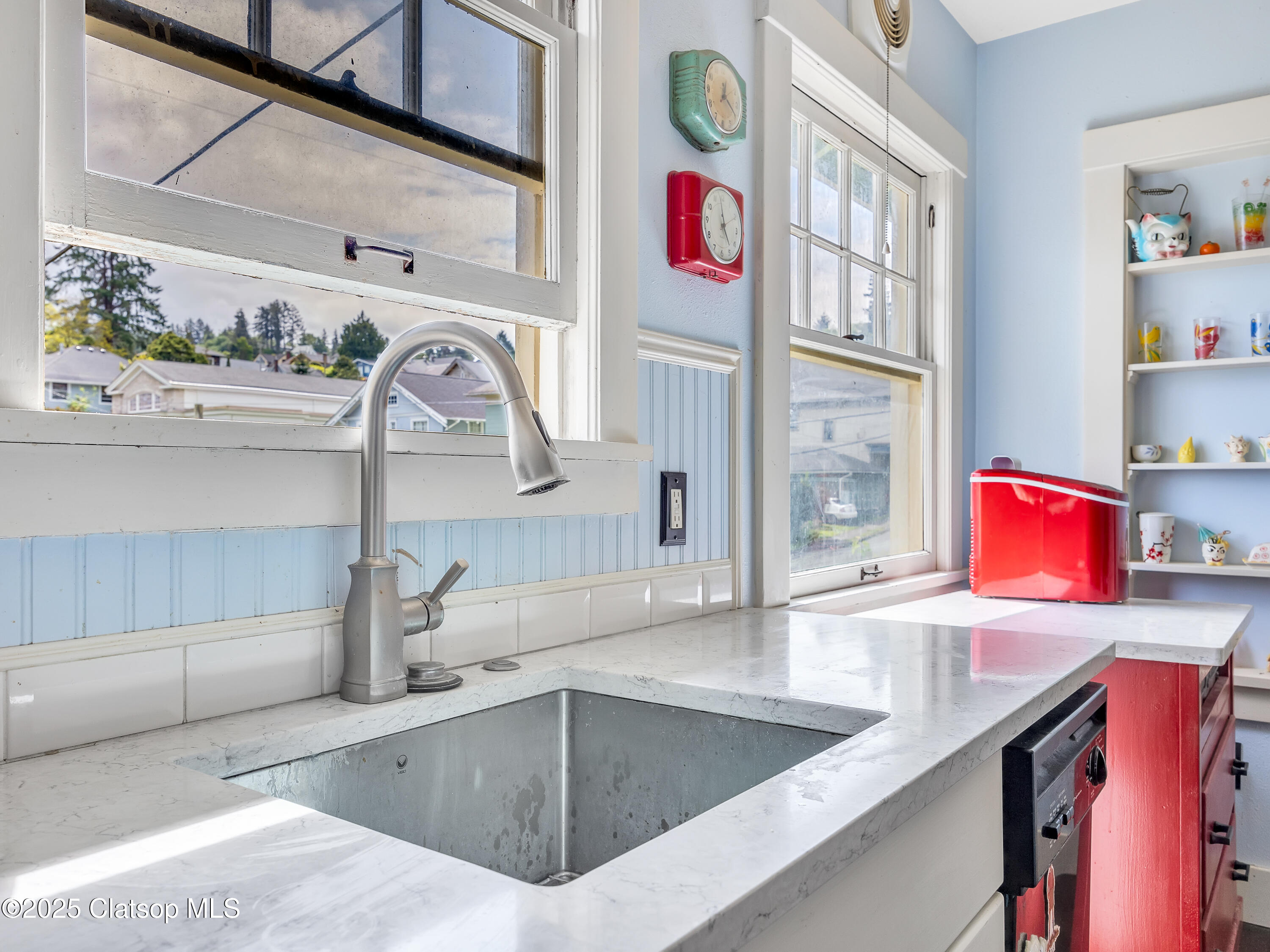 1078 Harrison Avenue Property Photo 18