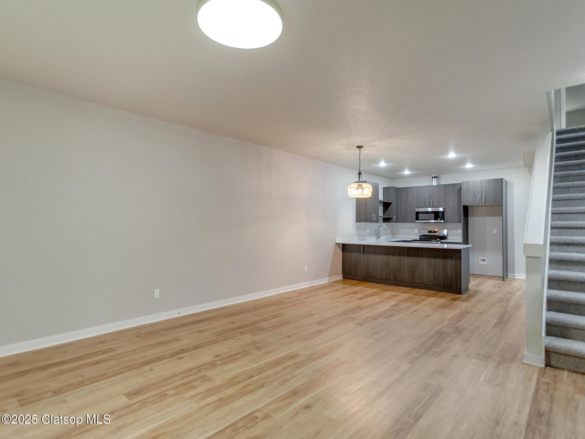 1096/1098 Ne 12th Avenue Property Photo 11