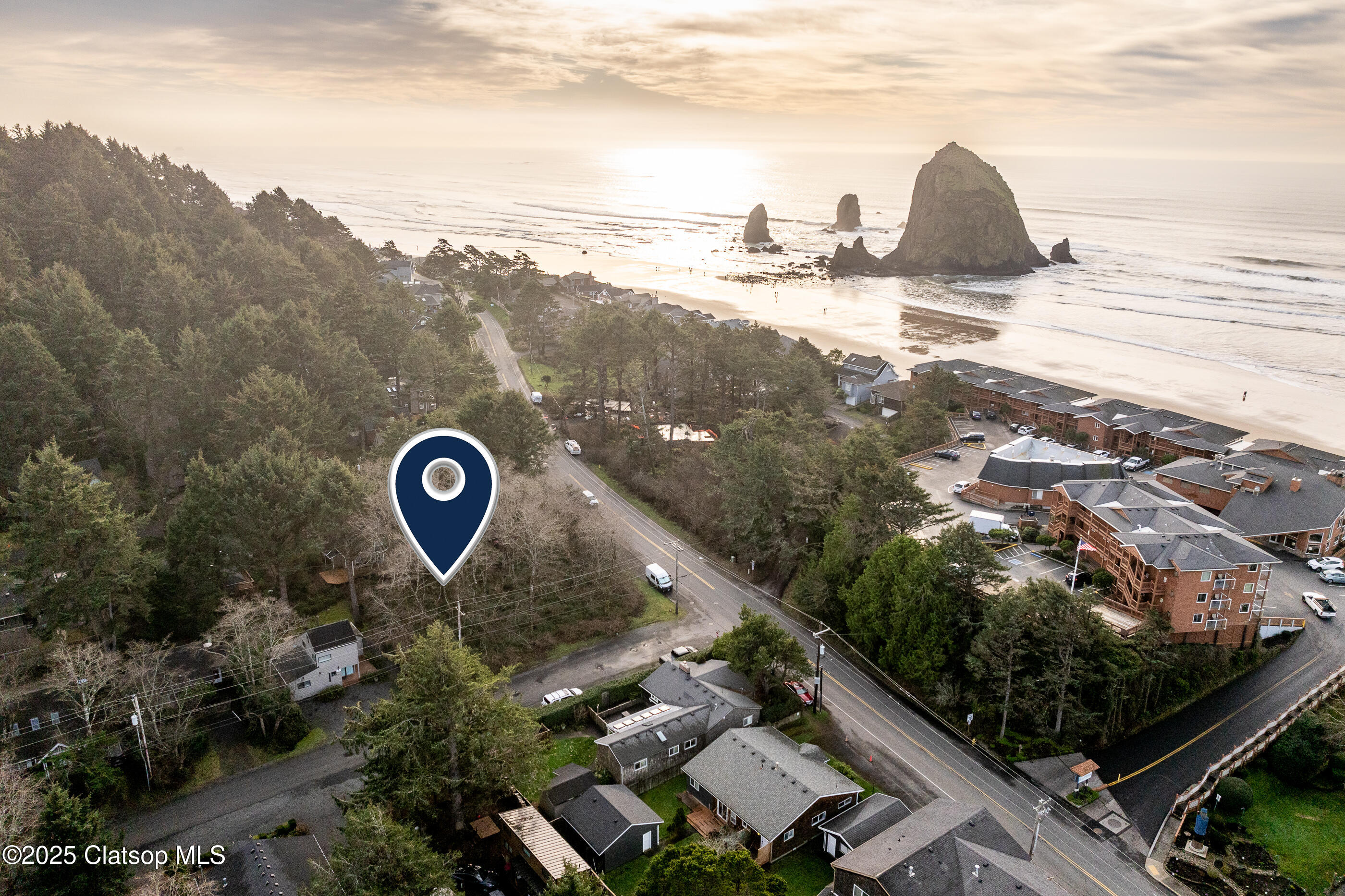 Elliott Way Property Photo 1