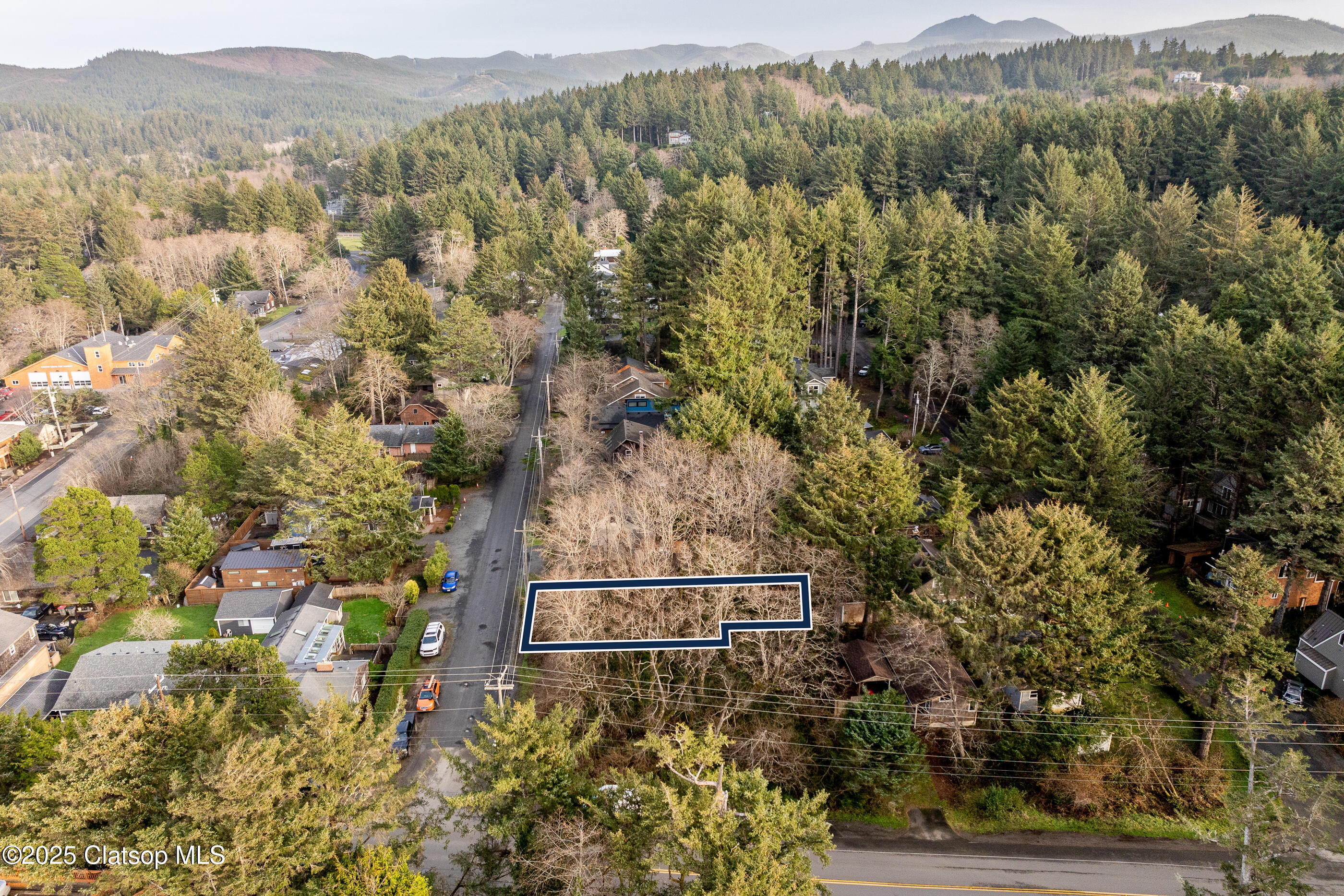 Elliott Way Property Photo 5