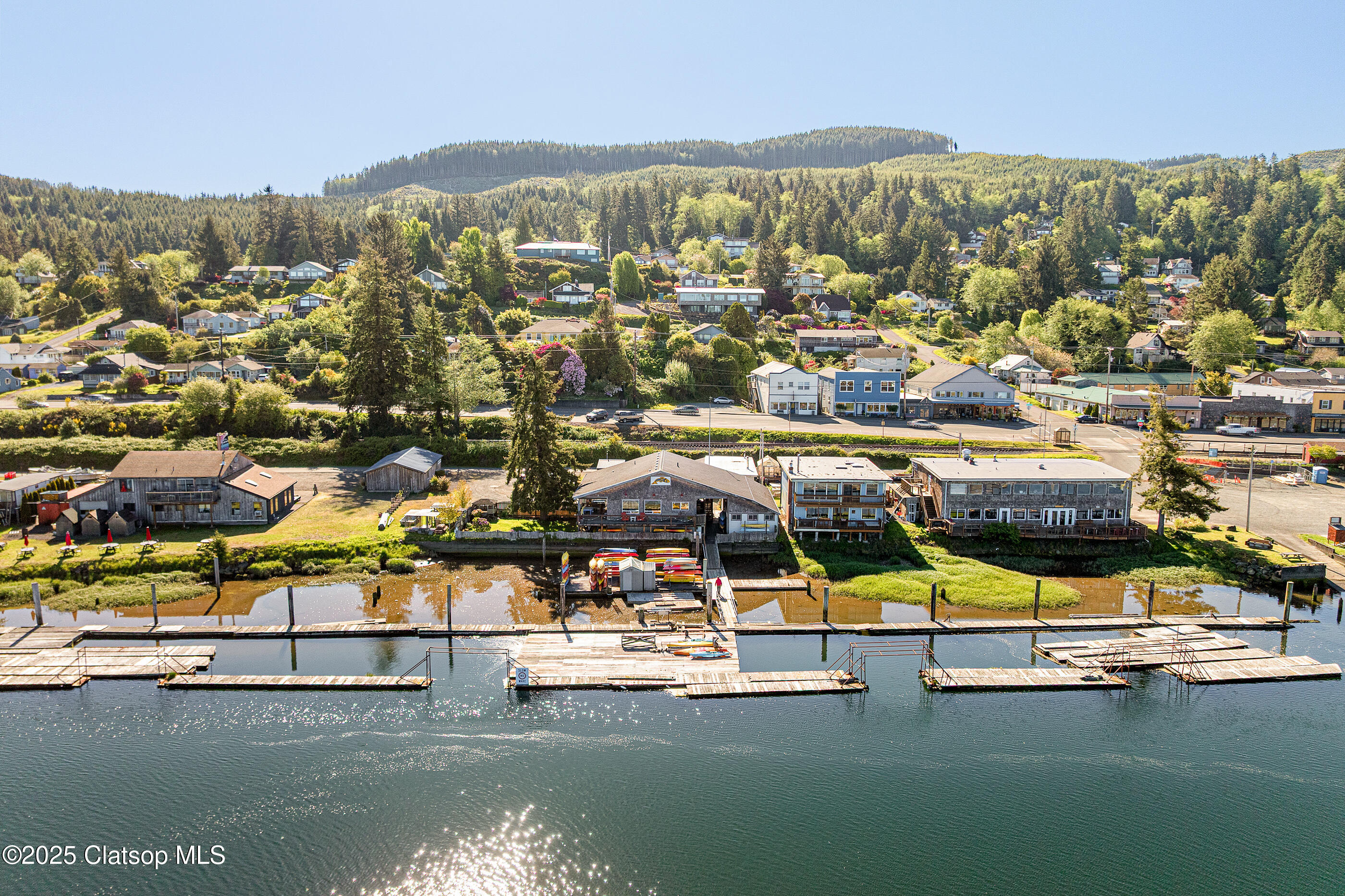 278 Marine Drive Property Photo 14