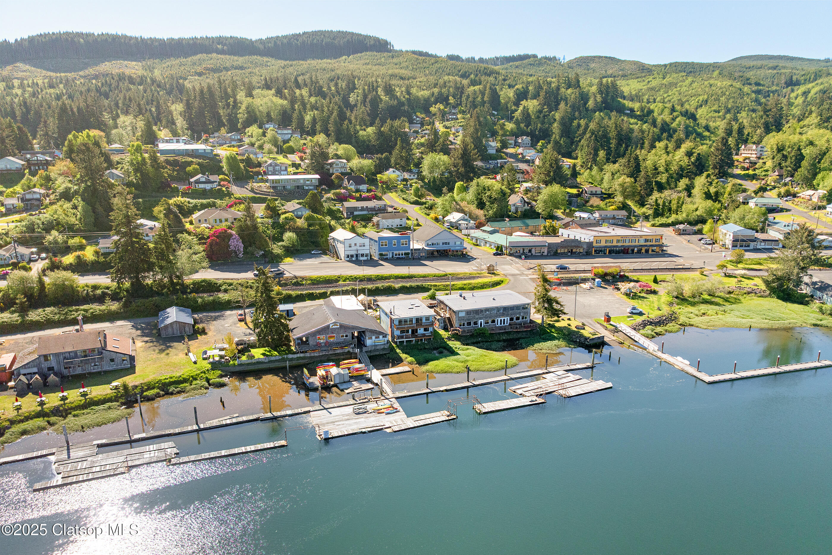 278 Marine Drive Property Photo 15