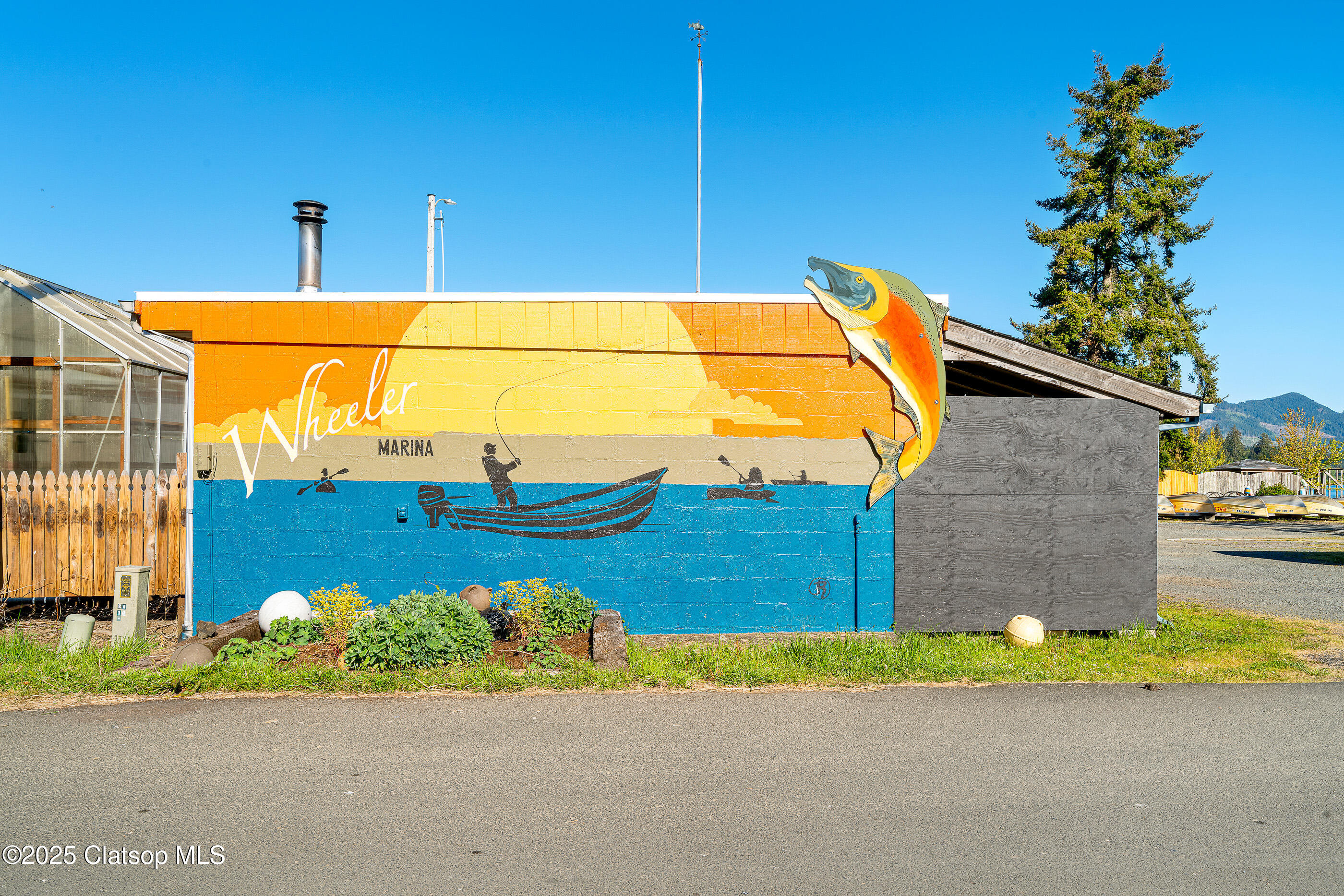 278 Marine Drive Property Photo 39