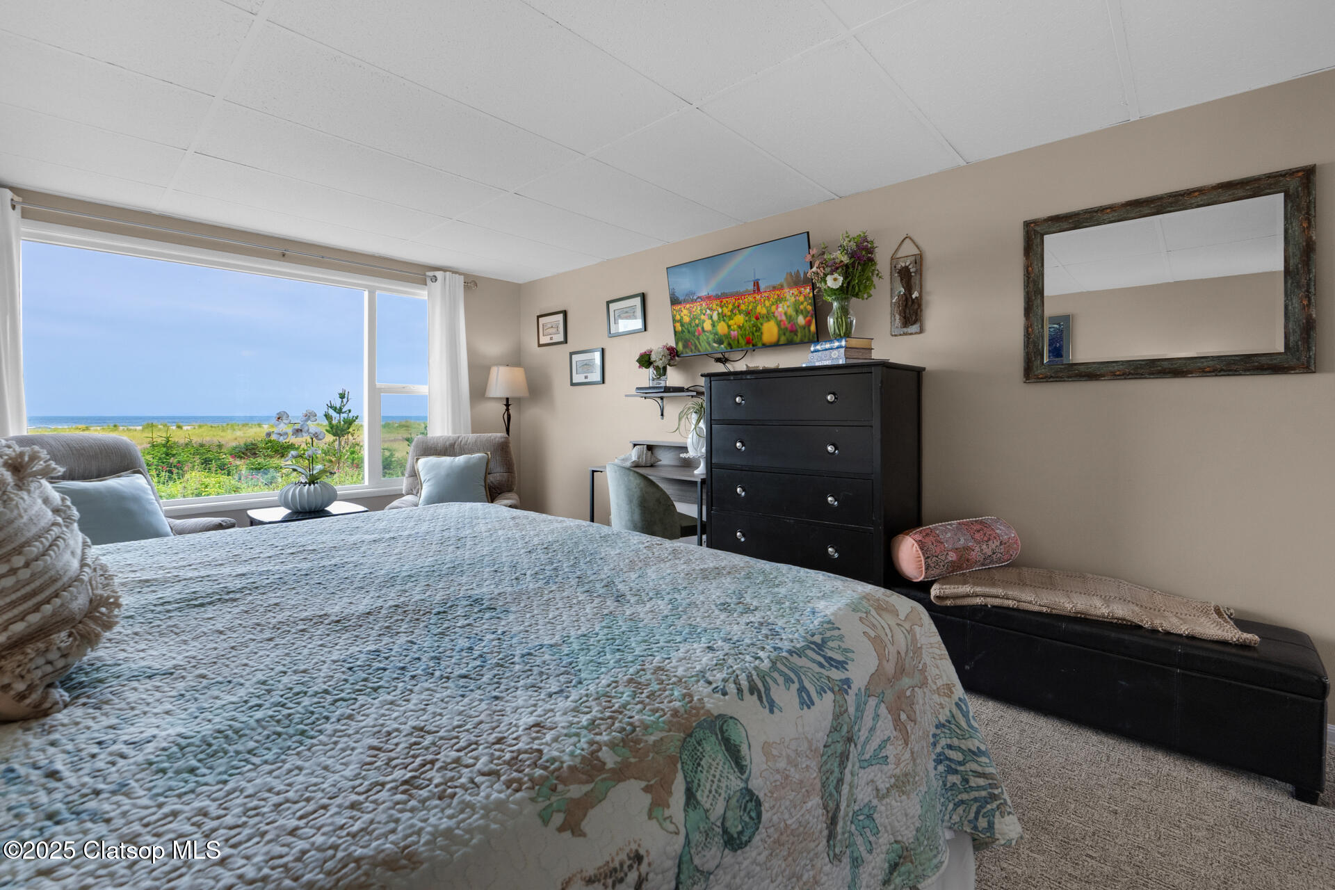 2316 Beach Drive Property Photo 7