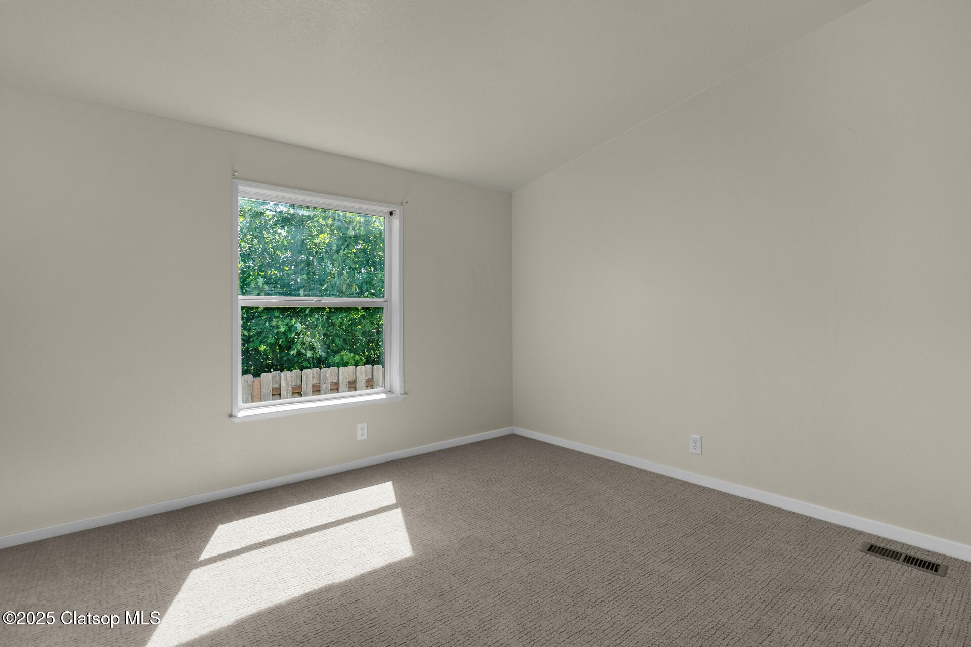 169 Ridge Drive Property Photo 21