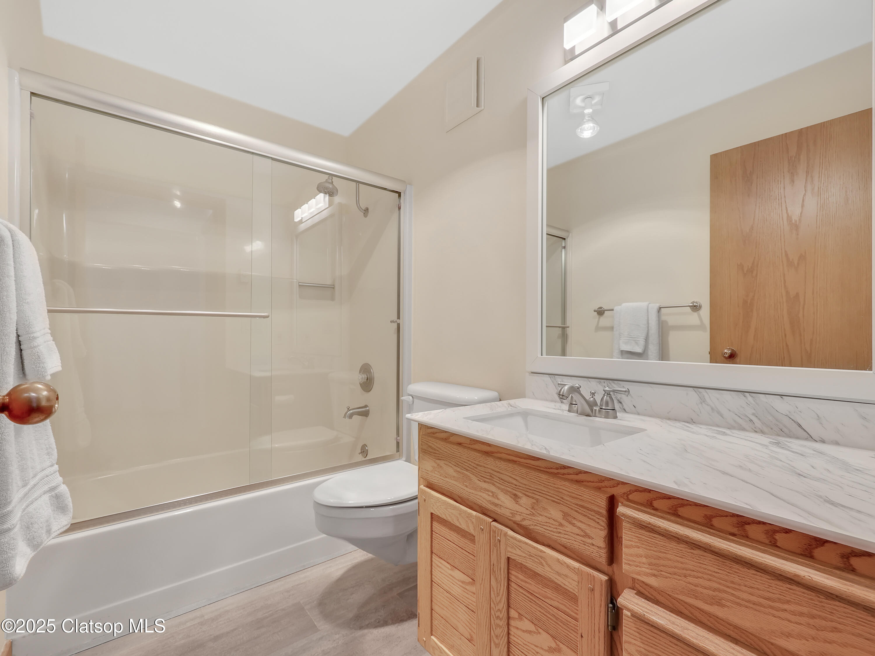1 3rd Street Property Photo 21