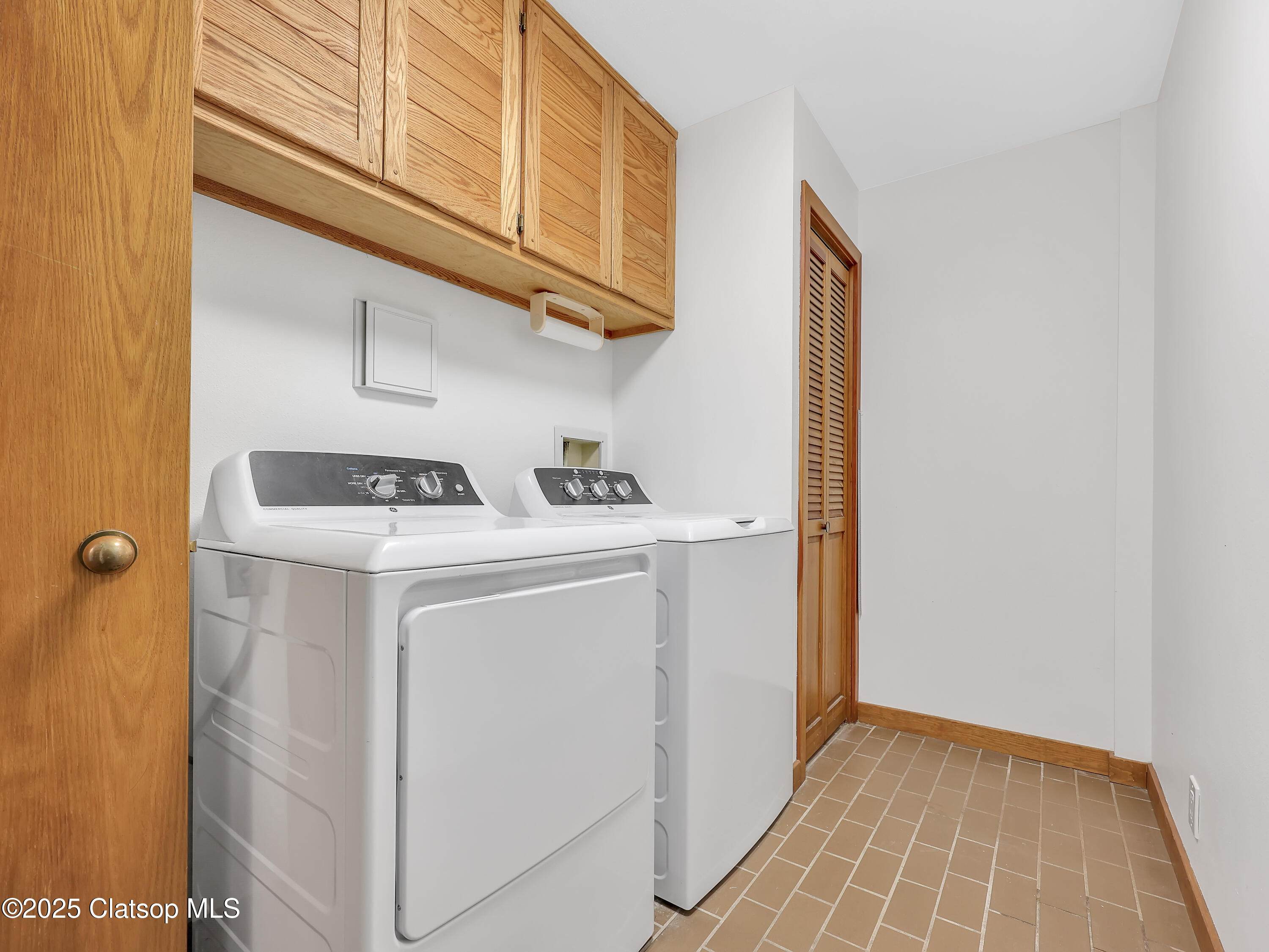 1 3rd Street Property Photo 28