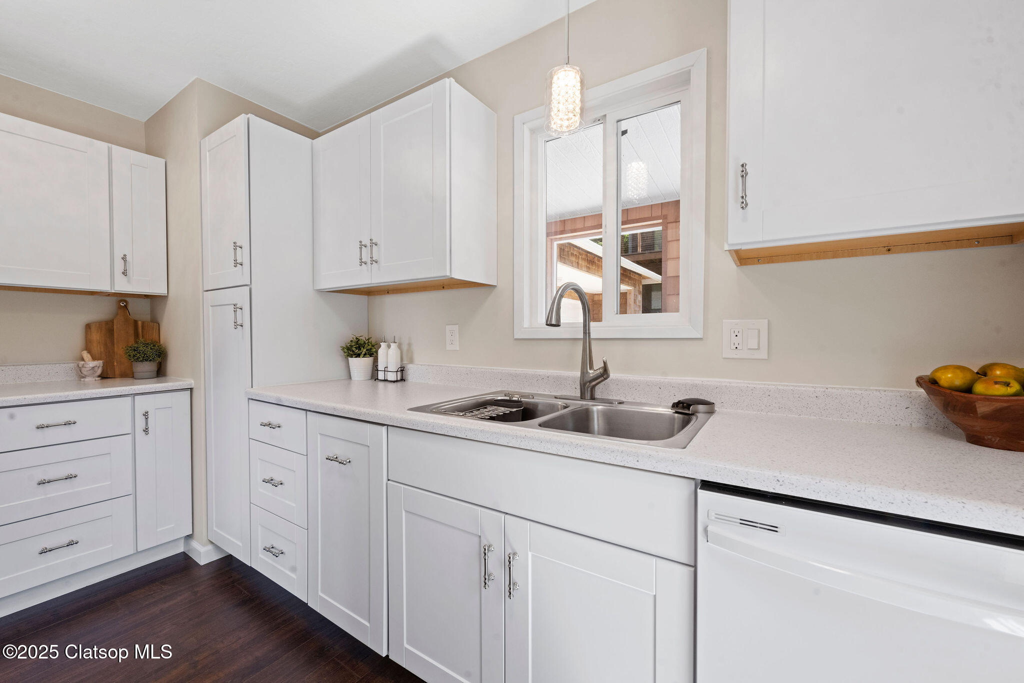 368 Sunset Boulevard Property Photo 9