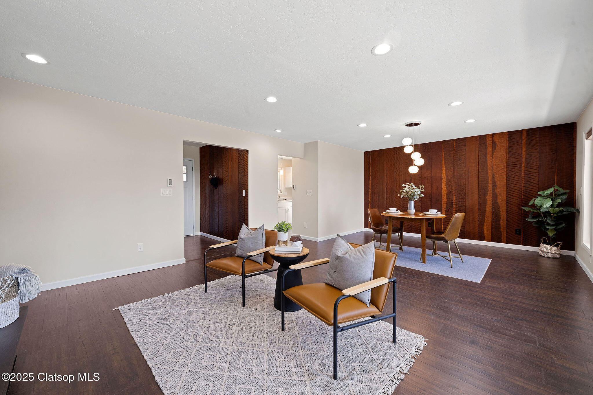 368 Sunset Boulevard Property Photo 14