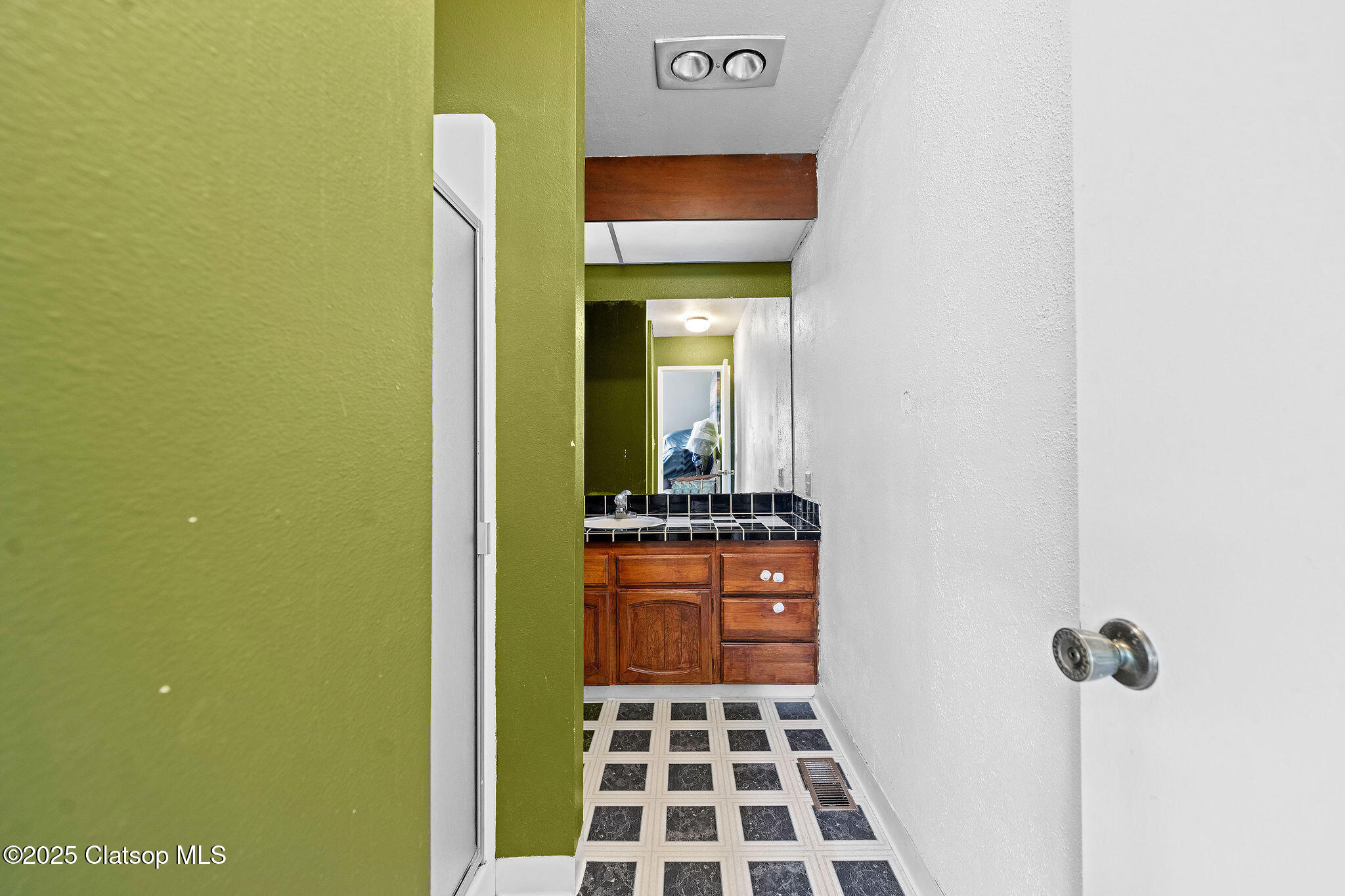 404 Chinook Avenue Property Photo 29