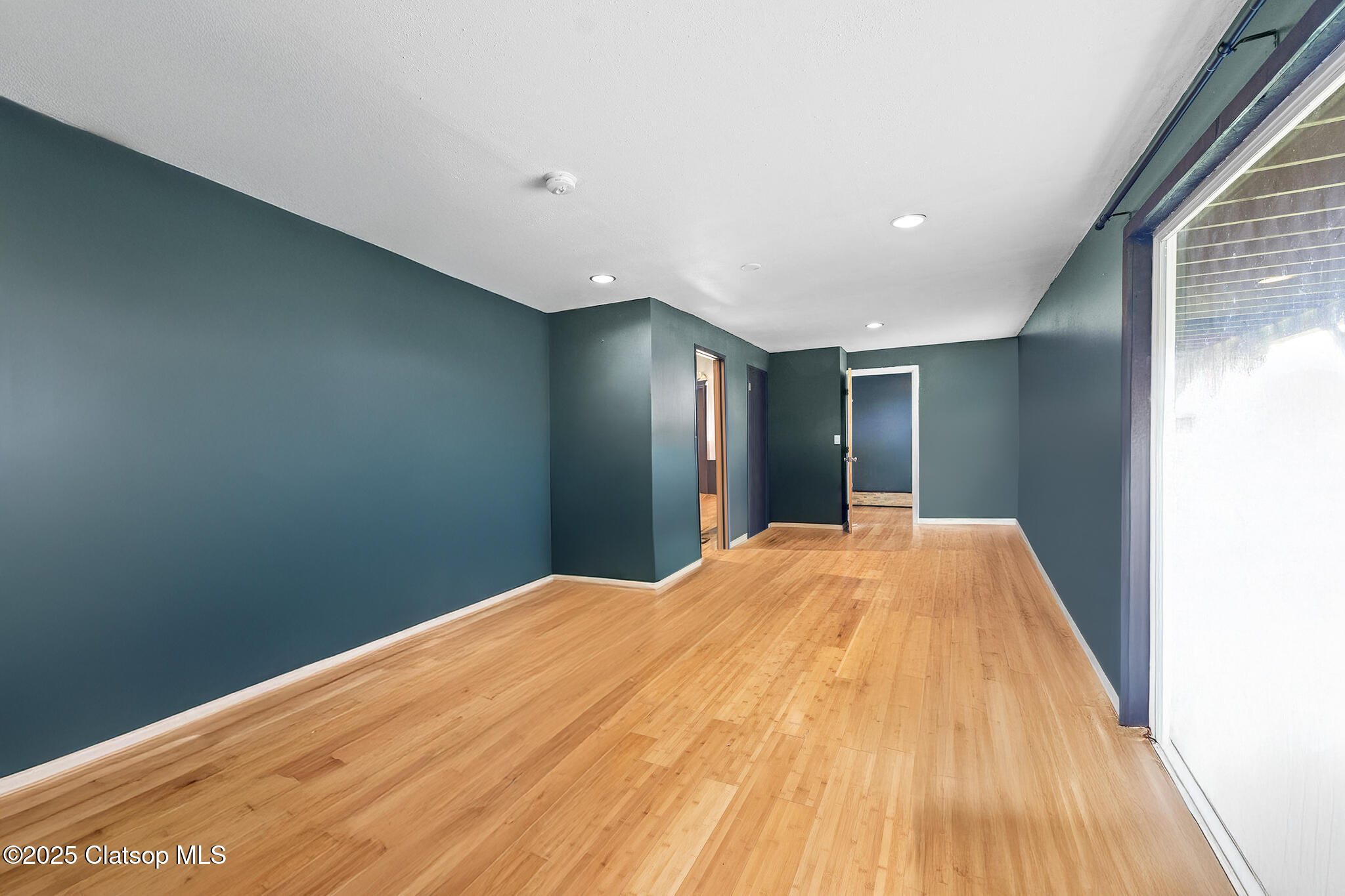 404 Chinook Avenue Property Photo 34