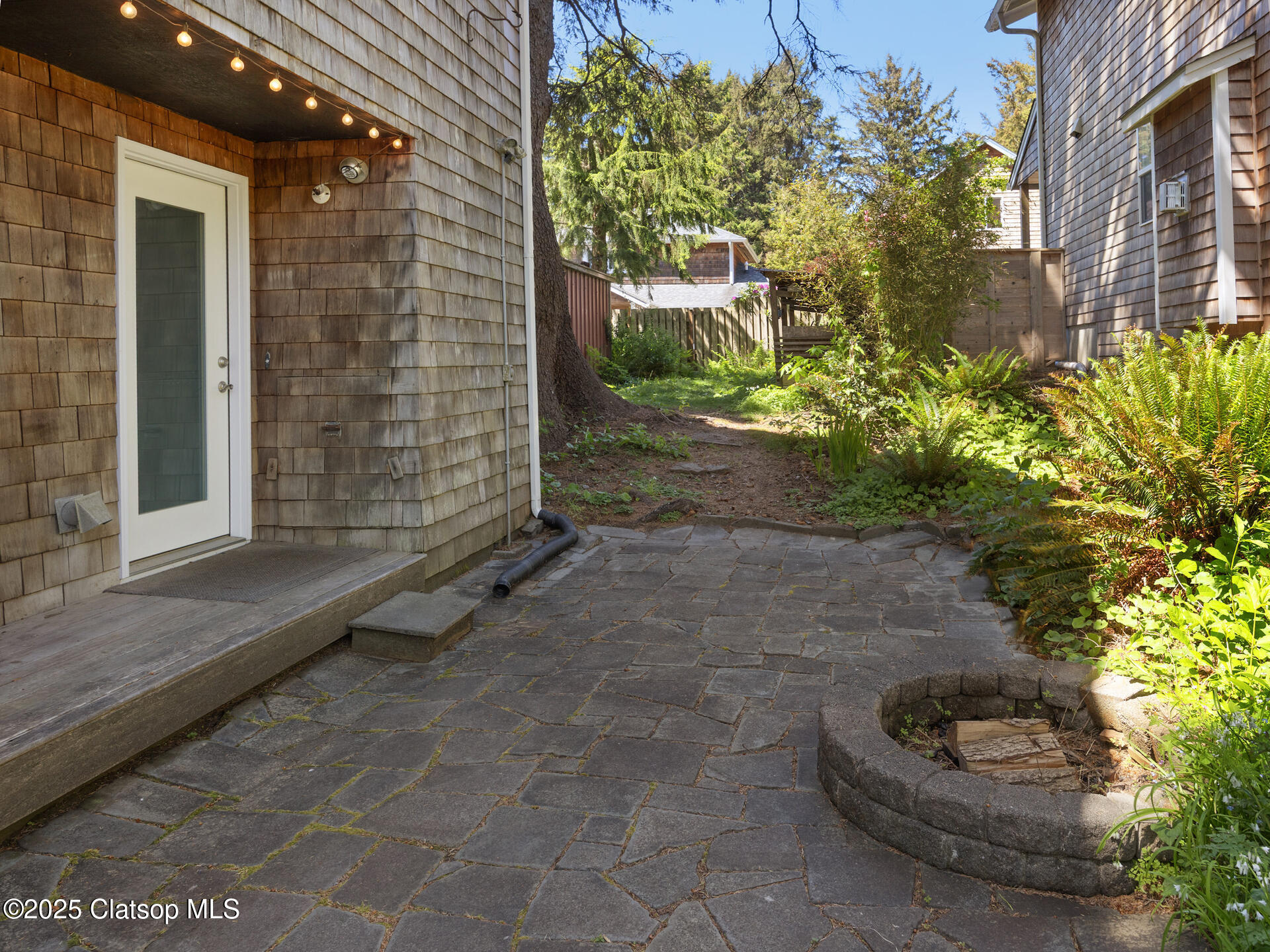 164 E Susitna Property Photo 3