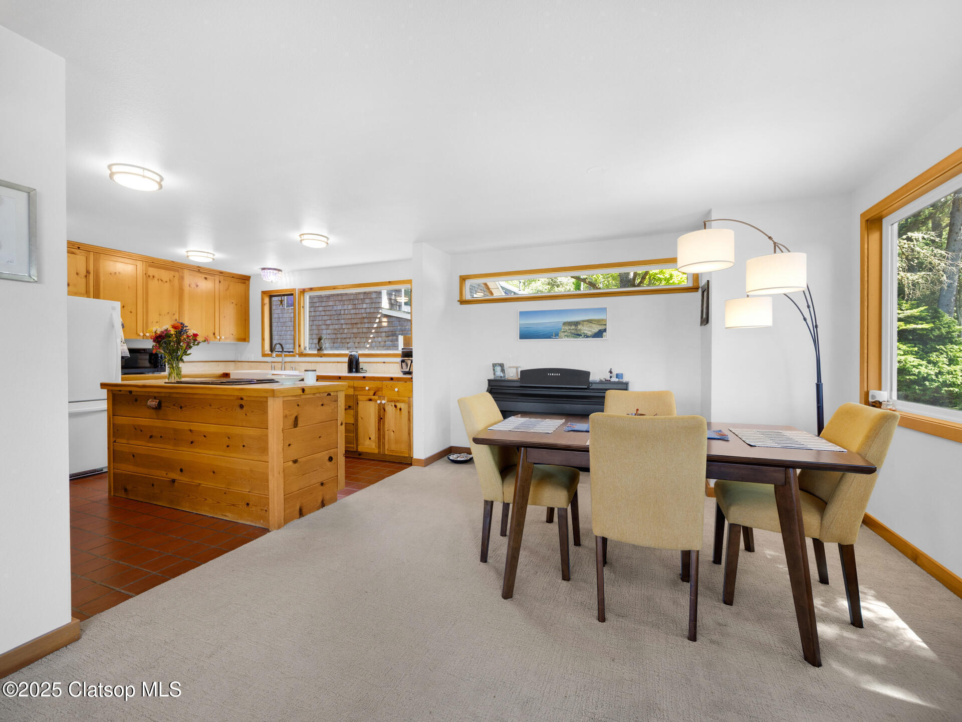 164 E Susitna Property Photo 17