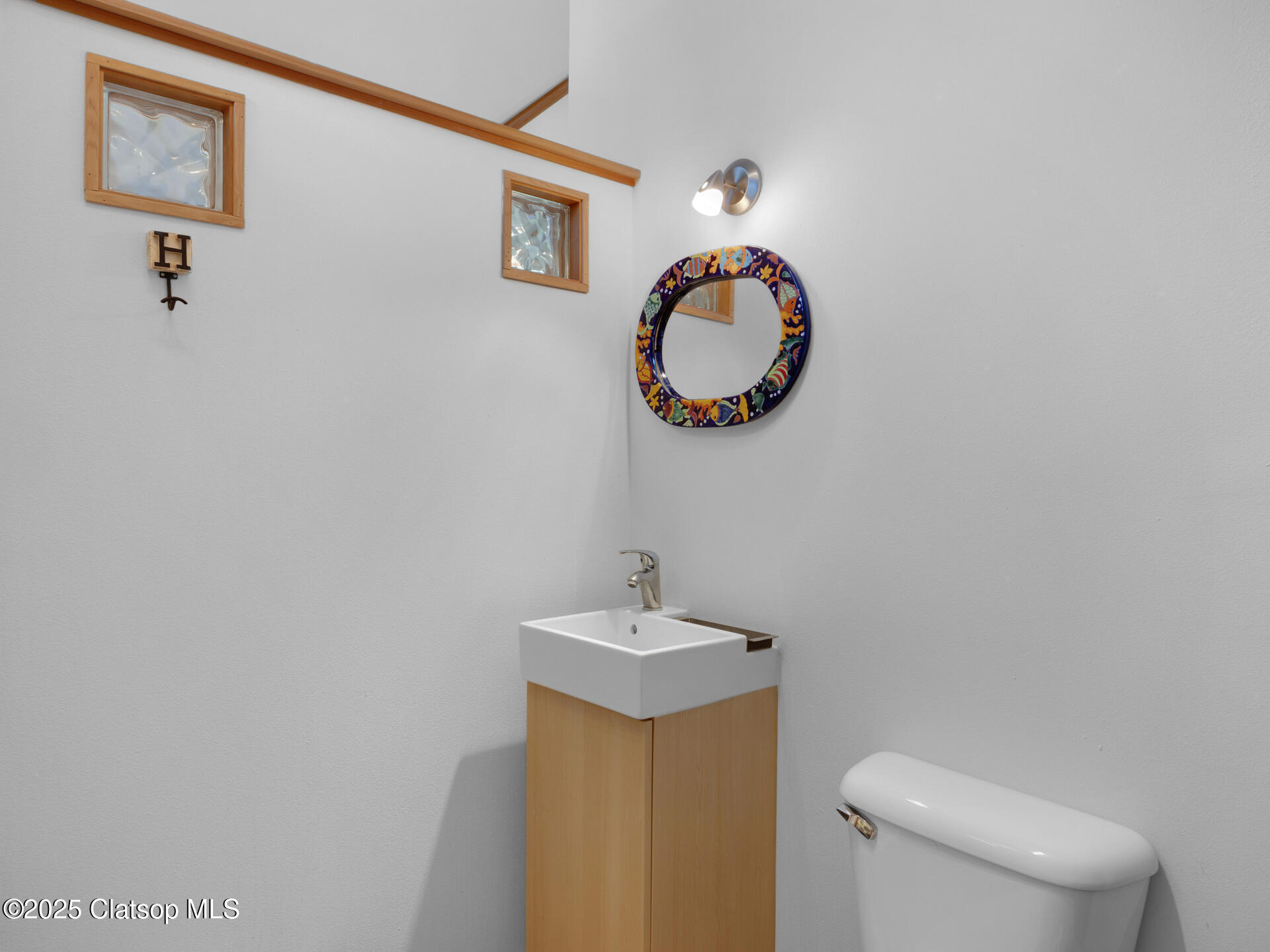 164 E Susitna Property Photo 27