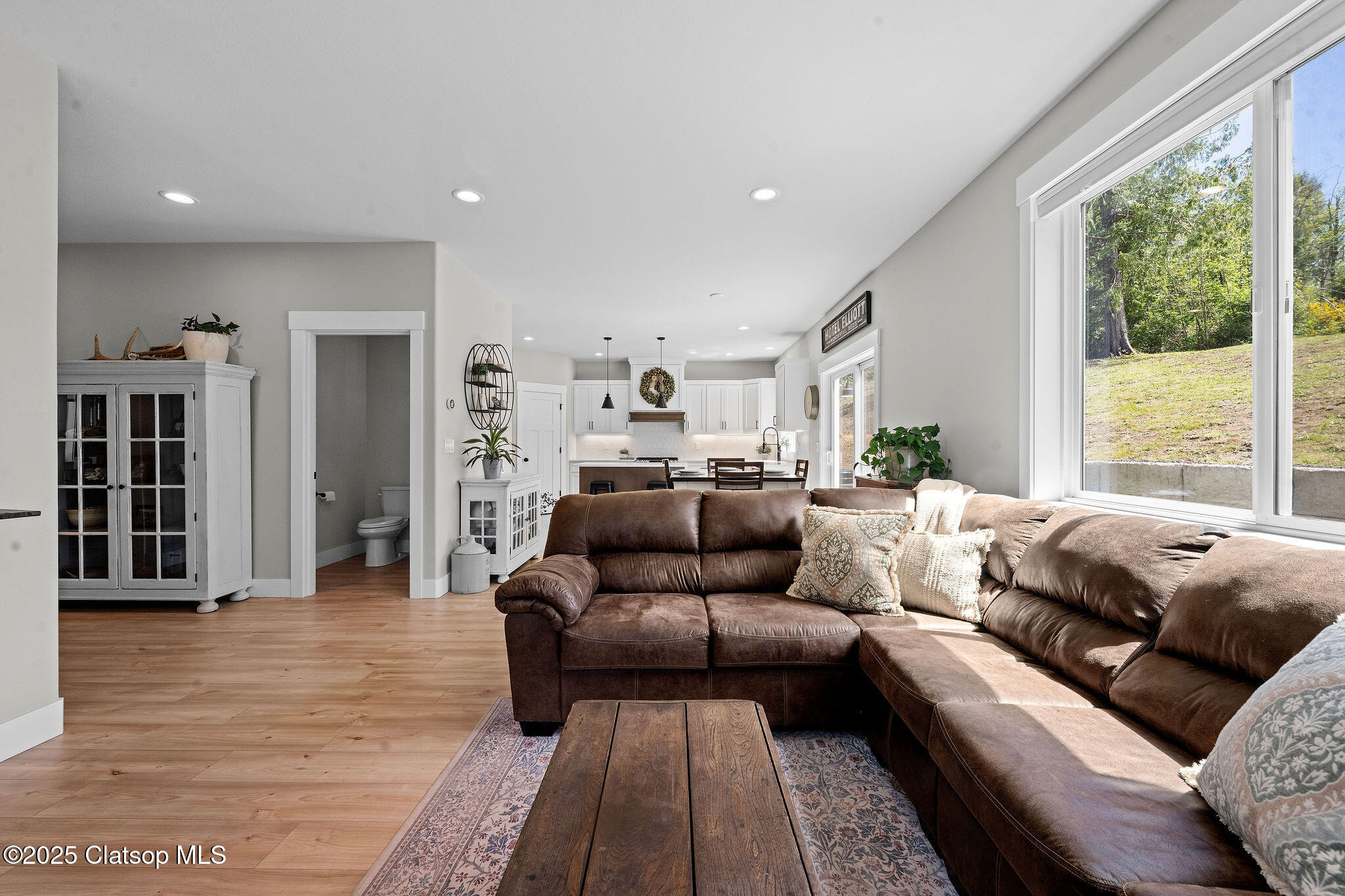 40986 Homestead Lane Property Photo 14