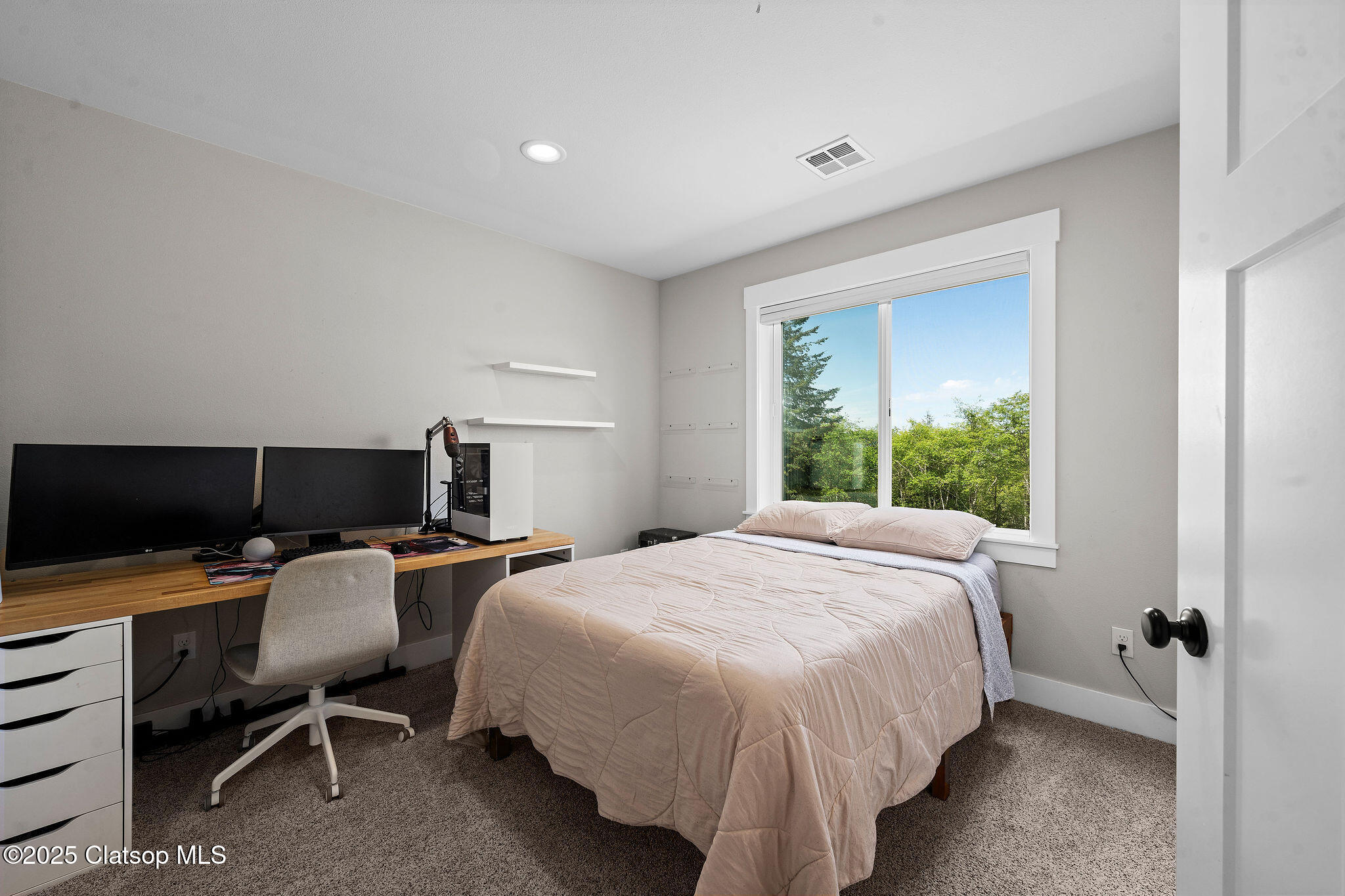 40986 Homestead Lane Property Photo 27